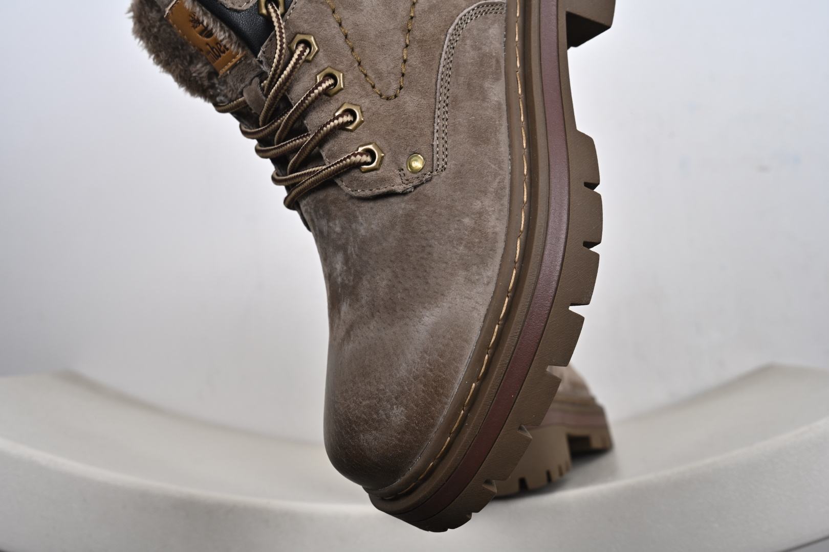 Timberland添柏岚/天伯伦加绒 户外中帮休闲大黄靴 TB10039M-Top High Quatity Cheap Sneakers Fashion Clothing Clothes Bags handbags Shoes of all Brand wholesale With The best Quality And Beautiful Price from China Factory Chinese suppliers wholesaler seller Timberland添柏岚/天伯伦加绒 户外中帮休闲大黄靴 TB10039M