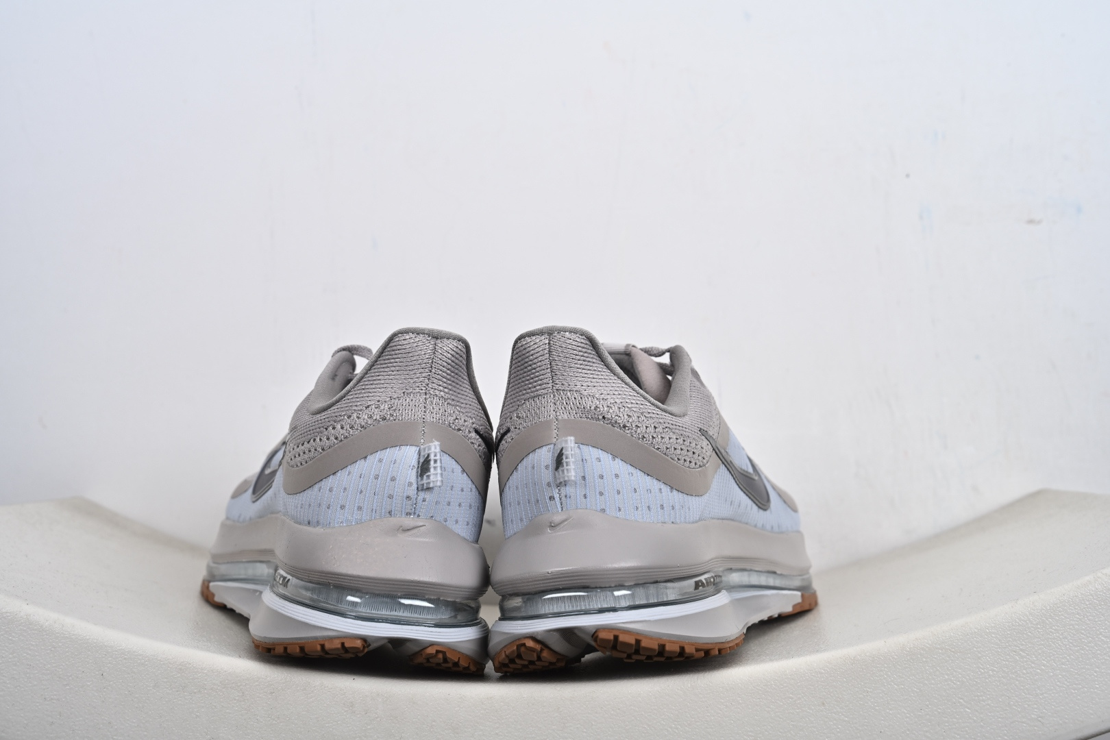 NIKE PEGASUS PREMIUM 耐克 新气款垫缓震休跑闲步鞋 Pegasus Premium 搭载了 HQ2592-010-Top High Quatity Cheap Sneakers Fashion Clothing Clothes Bags handbags Shoes of all Brand wholesale With The best Quality And Beautiful Price from China Factory Chinese suppliers wholesaler seller NIKE PEGASUS PREMIUM 耐克 新气款垫缓震休跑闲步鞋 Pegasus Premium 搭载了 HQ2592-010