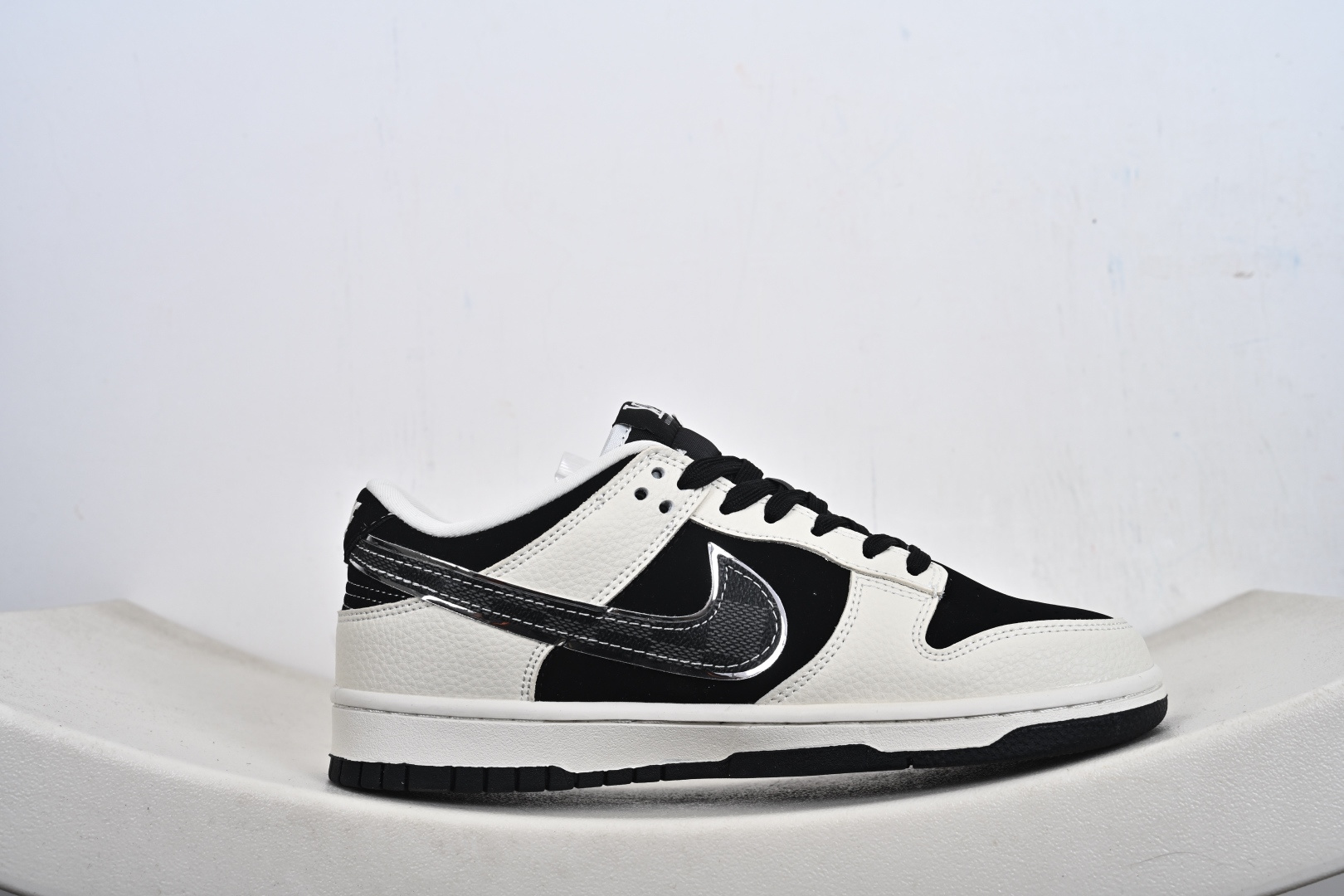 Nike SB Dunk Low LV联名 TX1688-004-Top High Quatity Cheap Sneakers Fashion Clothing Clothes Bags handbags Shoes of all Brand wholesale With The best Quality And Beautiful Price from China Factory Chinese suppliers wholesaler seller Nike SB Dunk Low LV联名 TX1688-004