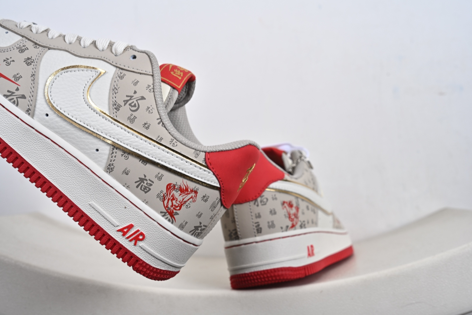 Nike Air Force 1 Low 马年限定 NH0601-502-Top High Quatity Cheap Sneakers Fashion Clothing Clothes Bags handbags Shoes of all Brand wholesale With The best Quality And Beautiful Price from China Factory Chinese suppliers wholesaler seller Nike Air Force 1 Low 马年限定 NH0601-502