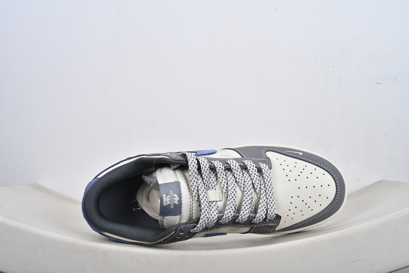 Nike Dunk Low Retro ‘DIY高端定制’ 低帮休闲运动板鞋 JP1628-035-Top High Quatity Cheap Sneakers Fashion Clothing Clothes Bags handbags Shoes of all Brand wholesale With The best Quality And Beautiful Price from China Factory Chinese suppliers wholesaler seller Nike Dunk Low Retro ‘DIY高端定制’ 低帮休闲运动板鞋 JP1628-035