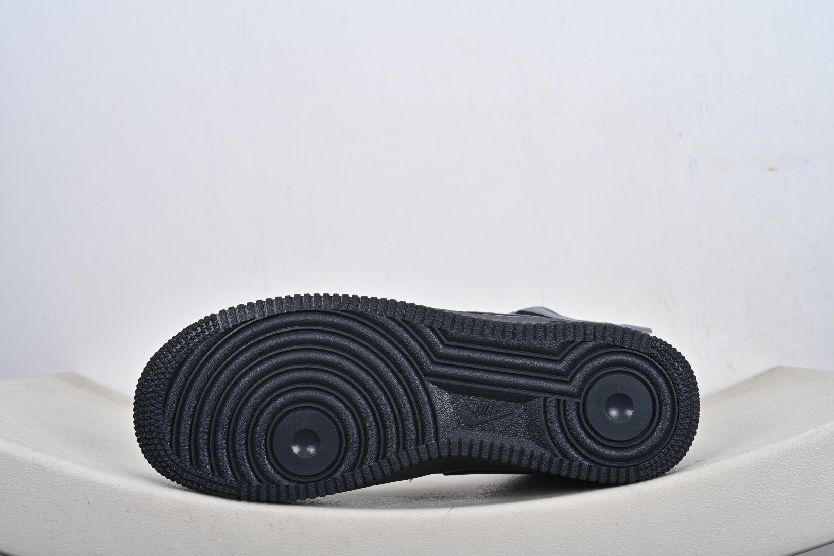Nike AIR FORCE 1'O7 supreme联名 DV0788-002-Top High Quatity Cheap Sneakers Fashion Clothing Clothes Bags handbags Shoes of all Brand wholesale With The best Quality And Beautiful Price from China Factory Chinese suppliers wholesaler seller Nike AIR FORCE 1'O7 supreme联名 DV0788-002