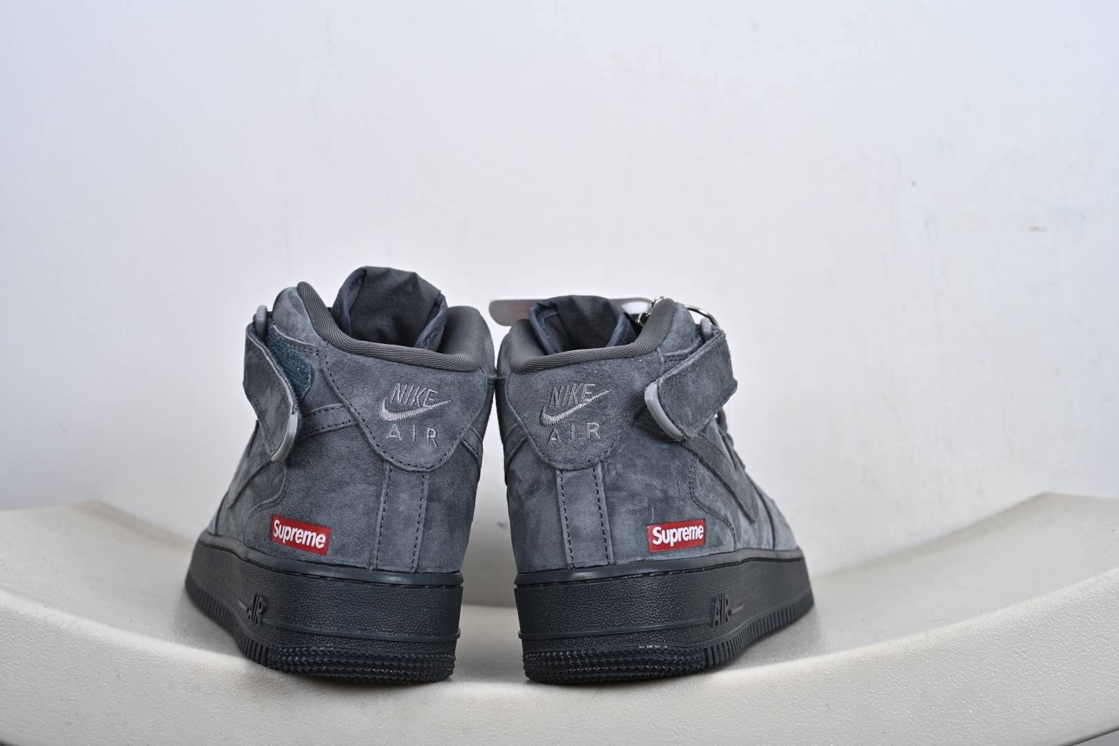 Nike AIR FORCE 1'O7 supreme联名 DV0788-002-Top High Quatity Cheap Sneakers Fashion Clothing Clothes Bags handbags Shoes of all Brand wholesale With The best Quality And Beautiful Price from China Factory Chinese suppliers wholesaler seller Nike AIR FORCE 1'O7 supreme联名 DV0788-002