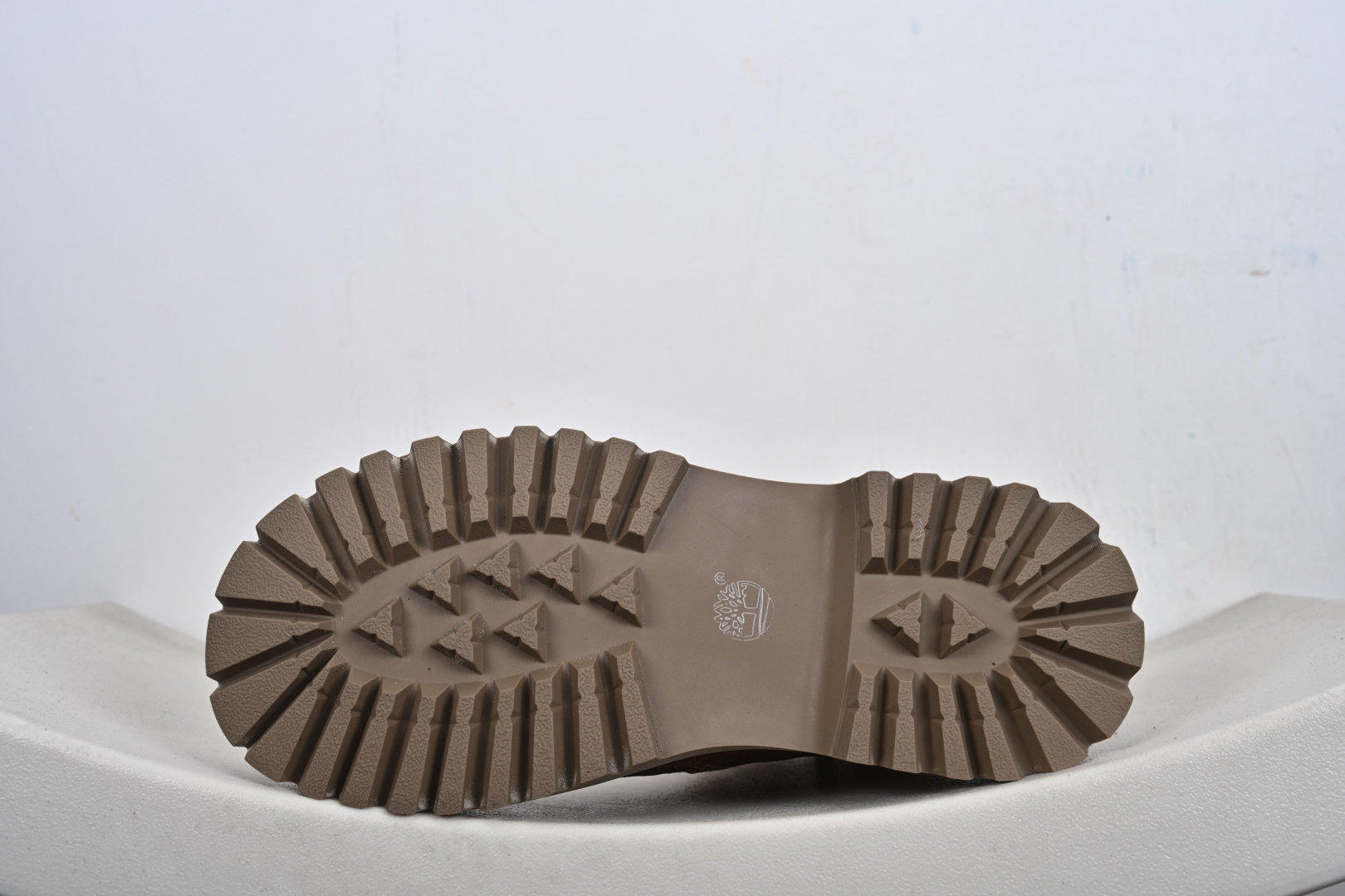 踢不烂 Timberland 添柏岚/天伯伦 秋冬必备户外加绒休闲大黄靴 TB10055-Top High Quatity Cheap Sneakers Fashion Clothing Clothes Bags handbags Shoes of all Brand wholesale With The best Quality And Beautiful Price from China Factory Chinese suppliers wholesaler seller 踢不烂 Timberland 添柏岚/天伯伦 秋冬必备户外加绒休闲大黄靴 TB10055