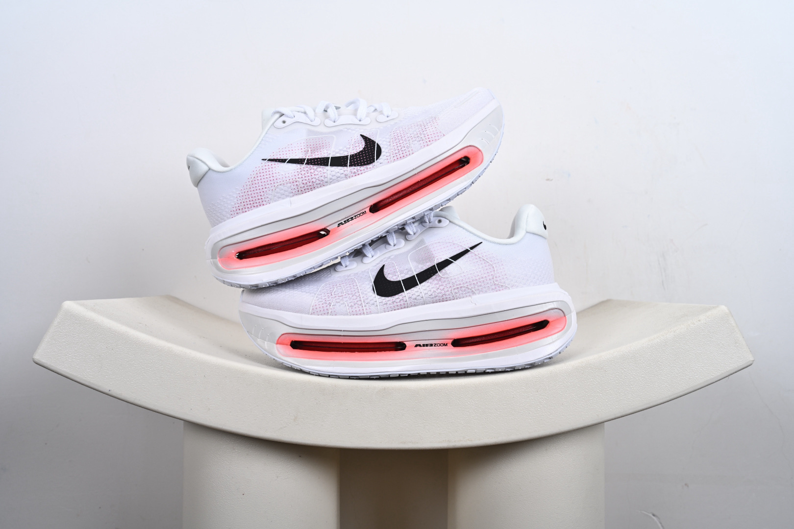 Nike ZOOM PREMIUM 耐克 飞马 舒适减震防滑 低帮跑步鞋 HQ2050-300