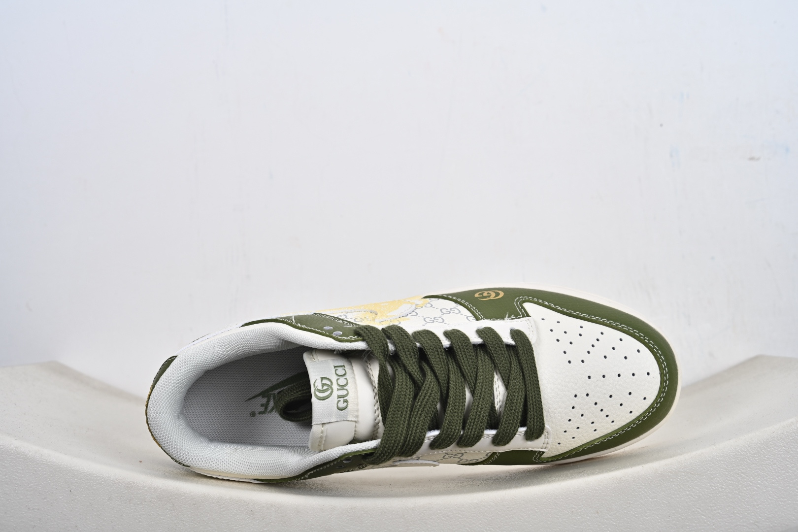 2026年新款限量发售 Nike SB Dunk Low“ 马年限定—古驰绿” 周年高端定制 低帮休闲板鞋 SD6888-106