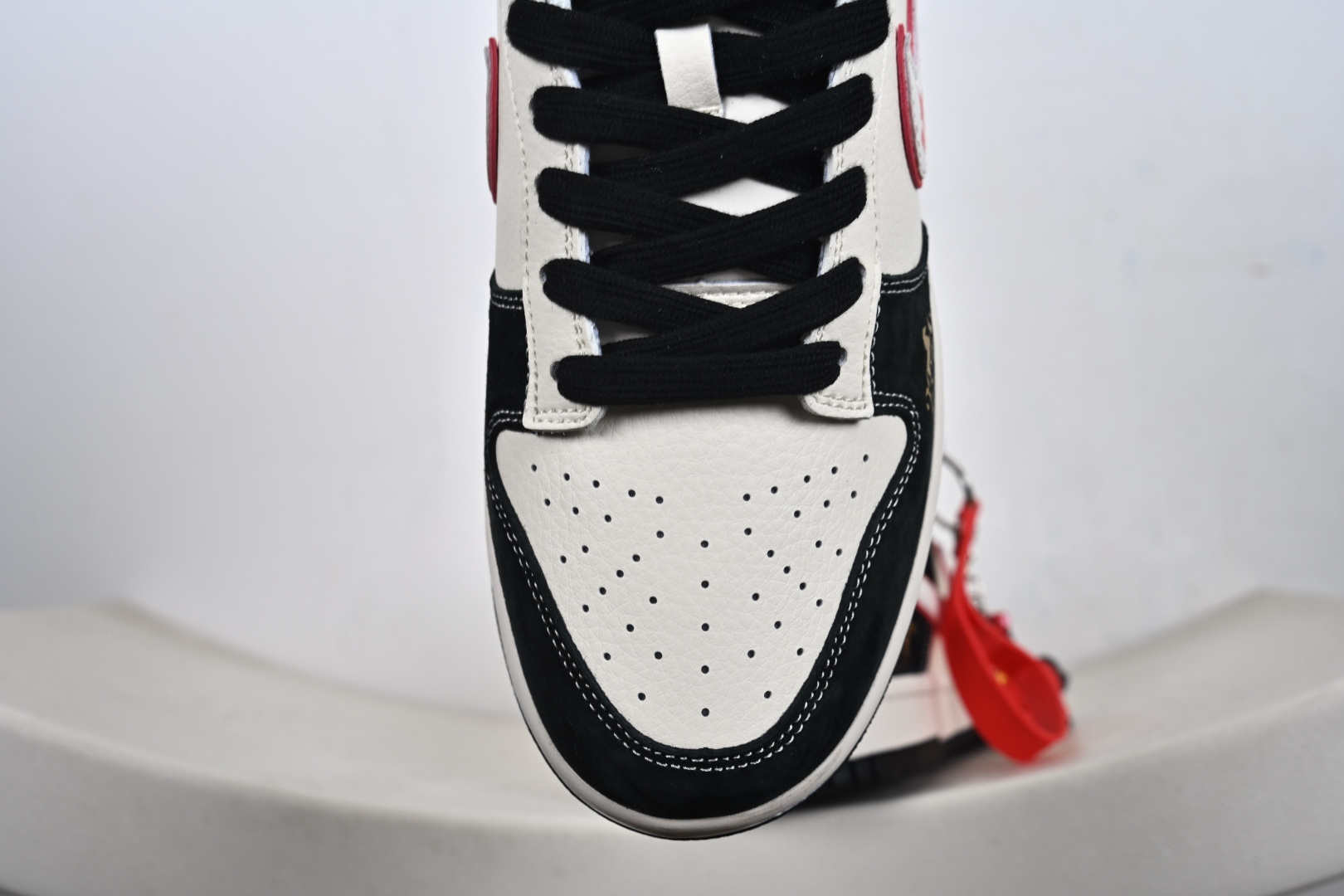 Nike SB Dunk Low 马年限定联名 FC1688-259