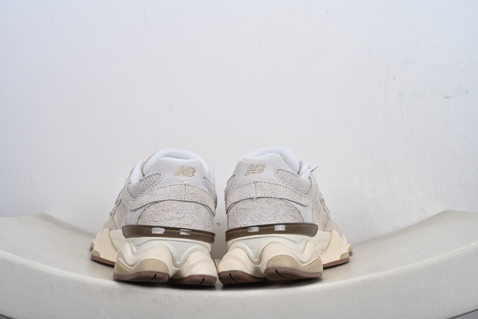 纯原版 New Balance NB9060 联名款 复古休闲运动慢跑鞋 灰白色 U9060CCB