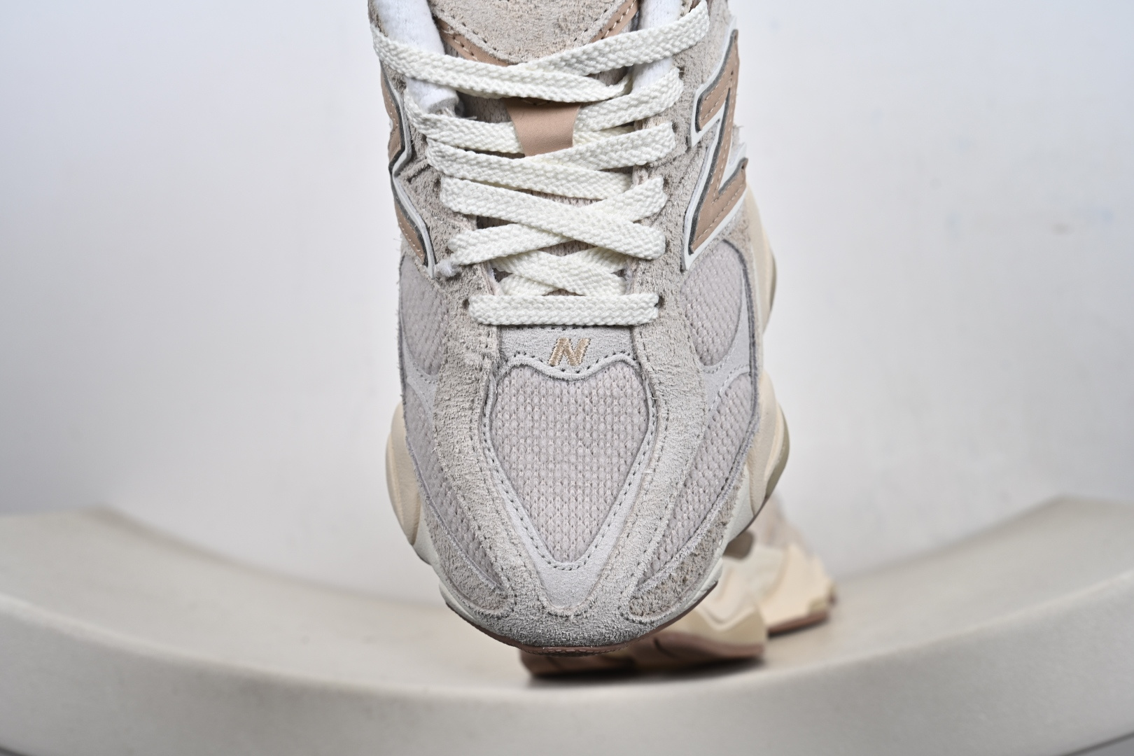 纯原版 New Balance NB9060 联名款 复古休闲运动慢跑鞋 灰白色 U9060CCB