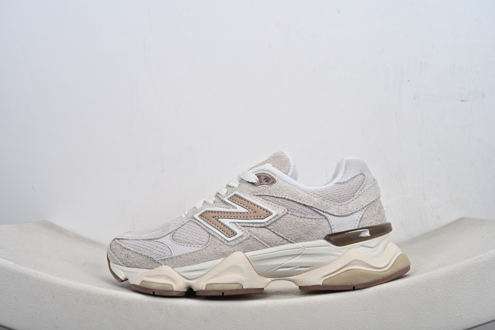纯原版 New Balance NB9060 联名款 复古休闲运动慢跑鞋 灰白色 U9060CCB