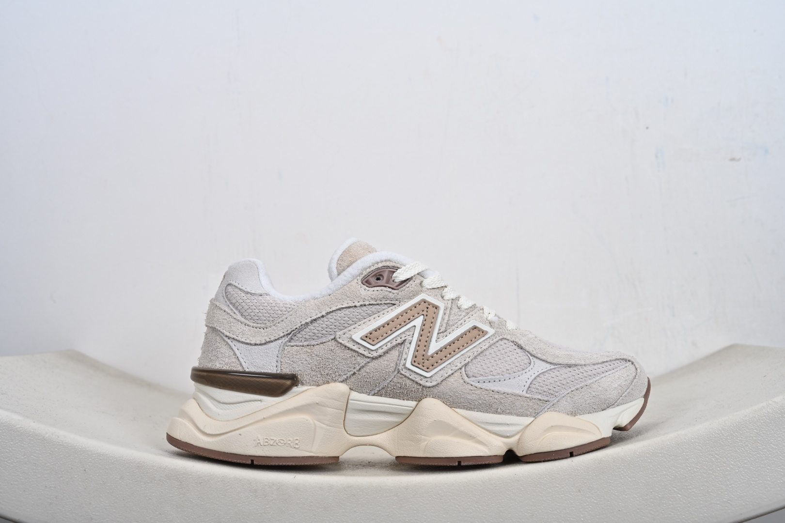 纯原版 New Balance NB9060 联名款 复古休闲运动慢跑鞋 灰白色 U9060CCB