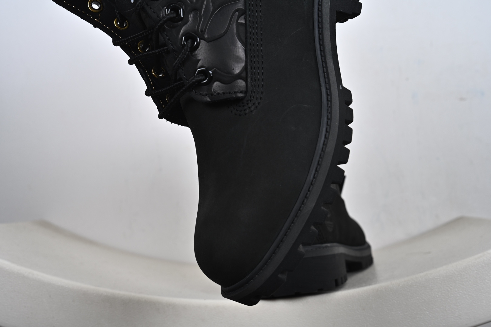 天伯伦Timberland 6 Inch Leather Boots添柏岚经典户外6英寸大黄靴“OG麦黄黑” TB010061-Top High Quatity Cheap Sneakers Fashion Clothing Clothes Bags handbags Shoes of all Brand wholesale With The best Quality And Beautiful Price from China Factory Chinese suppliers wholesaler seller 天伯伦Timberland 6 Inch Leather Boots添柏岚经典户外6英寸大黄靴“OG麦黄黑” TB010061