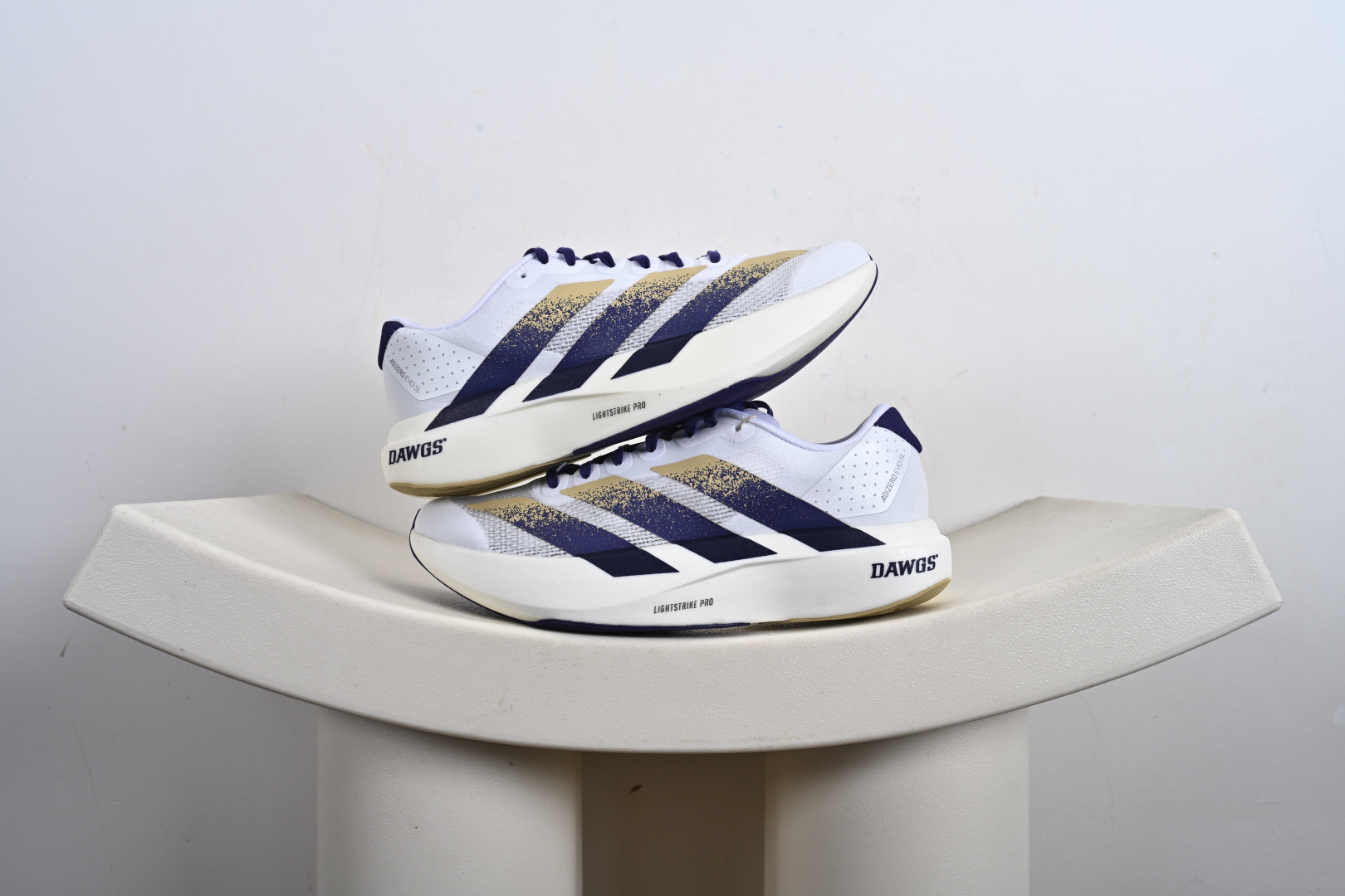 Adidas Adizero Evo SL 阿迪超轻透气缓震跑鞋 JP7147 JS1183-Top High Quatity Cheap Sneakers Fashion Clothing Clothes Bags handbags Shoes of all Brand wholesale With The best Quality And Beautiful Price from China Factory Chinese suppliers wholesaler seller Adidas Adizero Evo SL 阿迪超轻透气缓震跑鞋 JP7147 JS1183