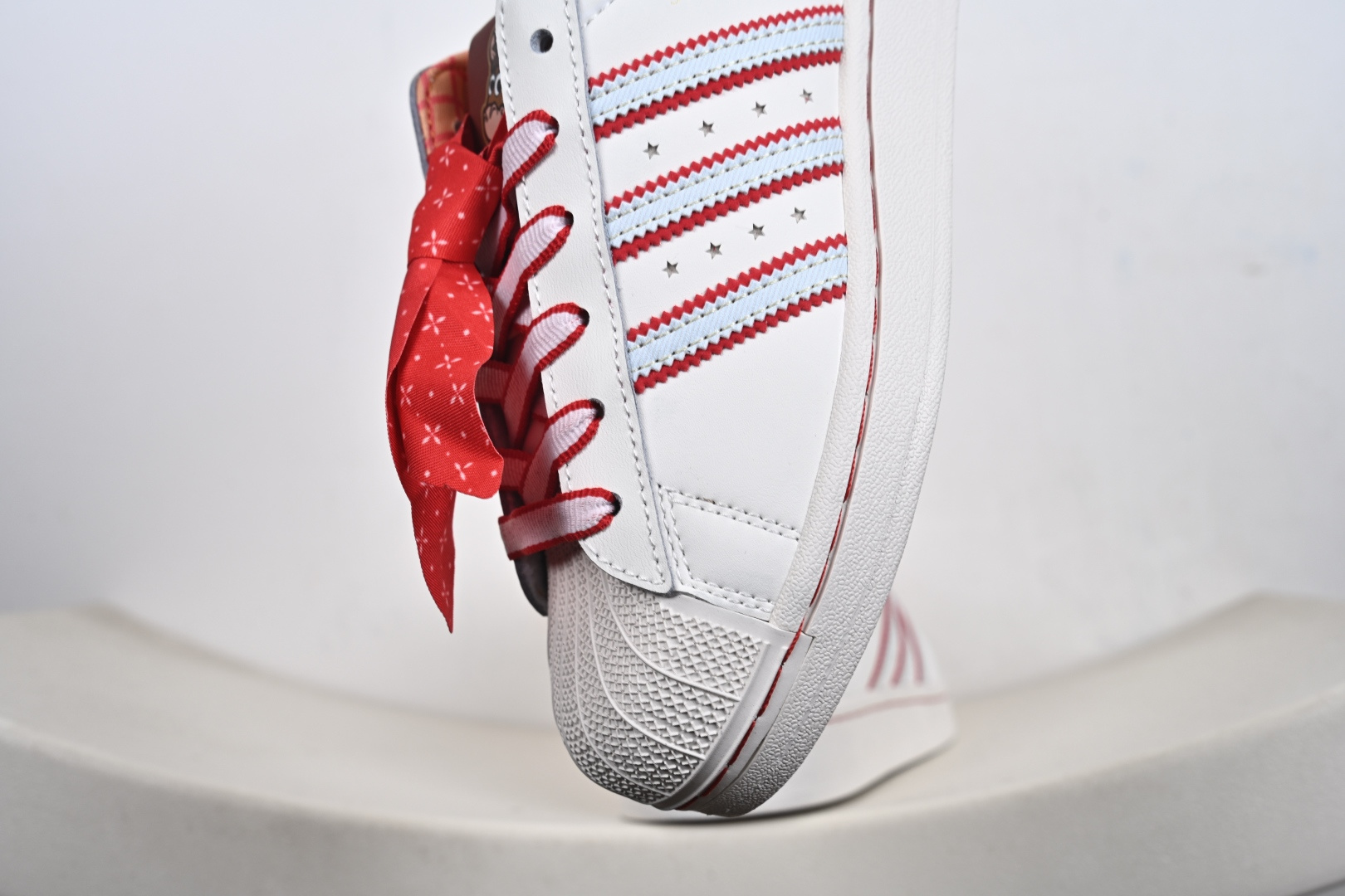 Adidas Originals Superstar II全新配色 马年限定 贝壳头休闲板鞋 KK4472