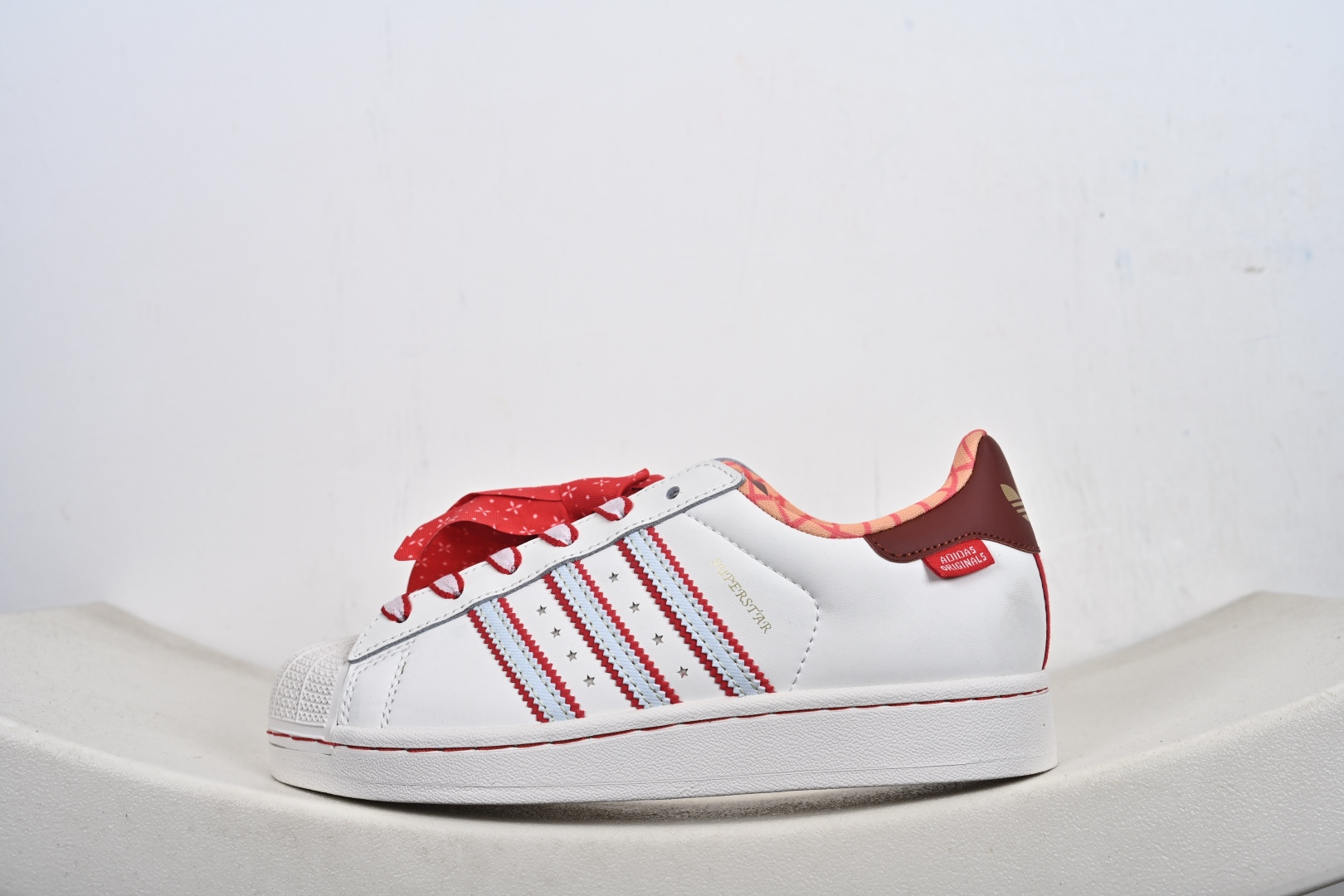 Adidas Originals Superstar II全新配色 马年限定 贝壳头休闲板鞋 KK4472