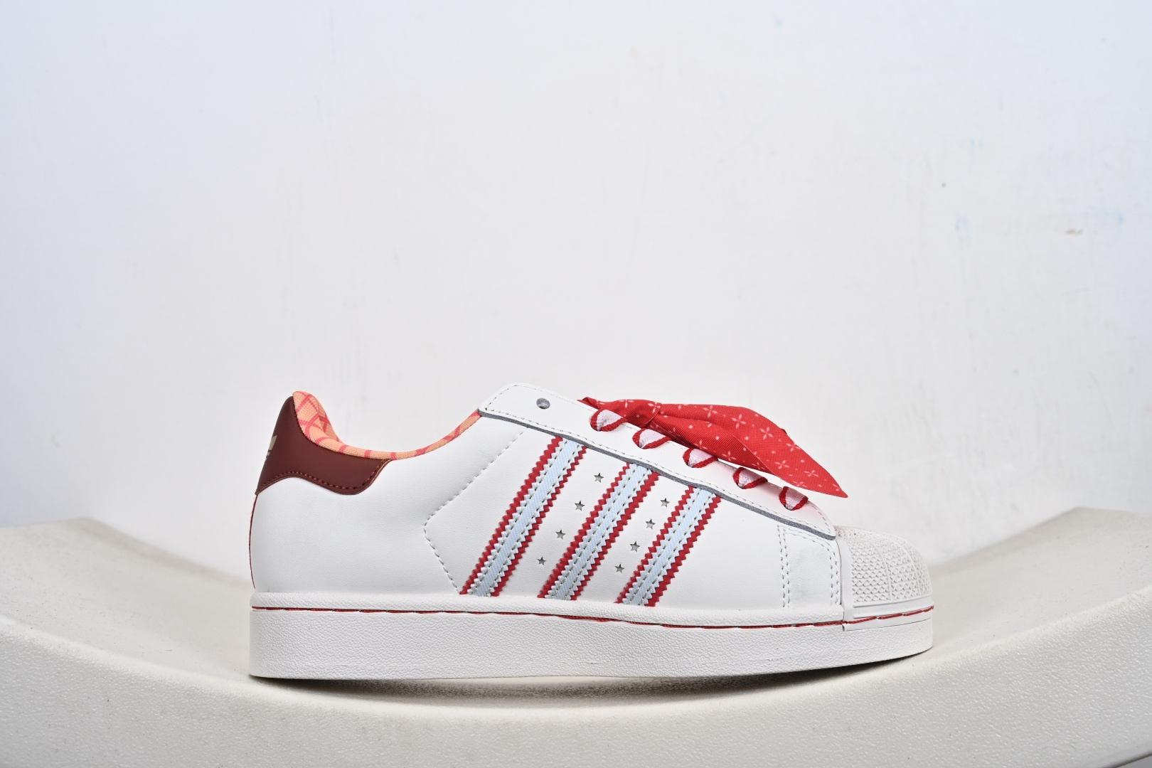 Adidas Originals Superstar II全新配色 马年限定 贝壳头休闲板鞋 KK4472