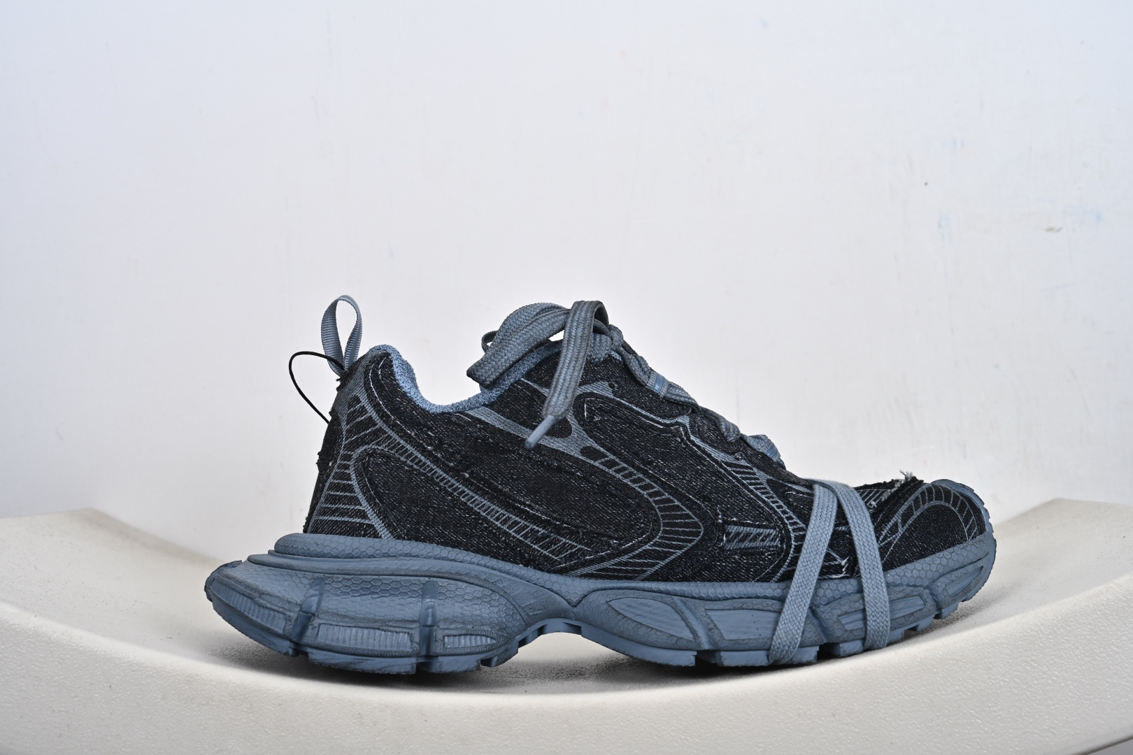 BALENCIAGA 3XL DENIM 系列巴黎世家10代牛仔布 低帮复古阔型底姥爹风潮流百搭休闲慢跑鞋 734734 WTSAX 4000-Top High Quatity Cheap Sneakers Fashion Clothing Clothes Bags handbags Shoes of all Brand wholesale With The best Quality And Beautiful Price from China Factory Chinese suppliers wholesaler seller BALENCIAGA 3XL DENIM 系列巴黎世家10代牛仔布 低帮复古阔型底姥爹风潮流百搭休闲慢跑鞋 734734 WTSAX 4000