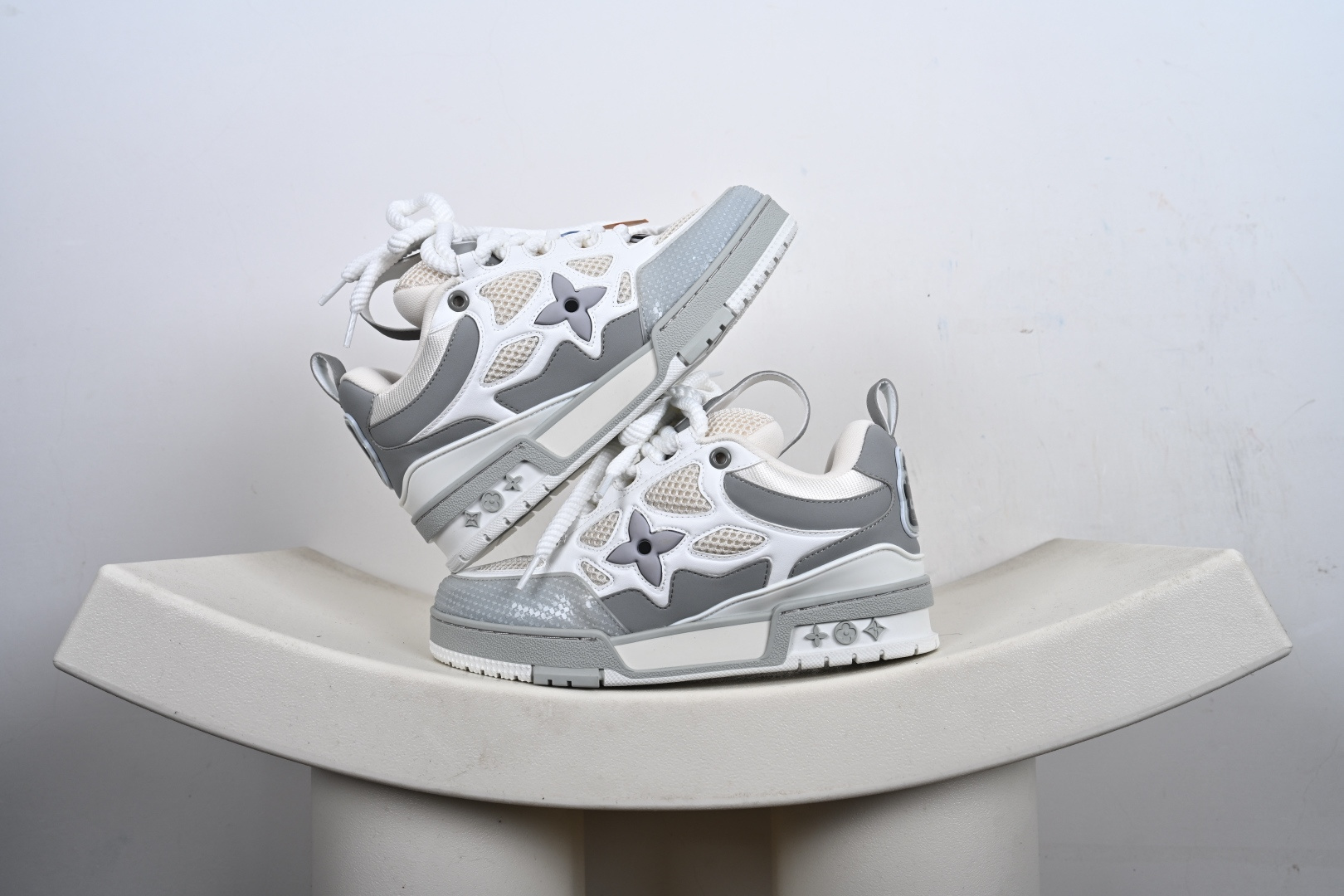代购级别 Louis Vuitton Trainer 2021ss早春全新时装走秀运动鞋-Top High Quatity Cheap Sneakers Fashion Clothing Clothes Bags handbags Shoes of all Brand wholesale With The best Quality And Beautiful Price from China Factory Chinese suppliers wholesaler seller 代购级别 Louis Vuitton Trainer 2021ss早春全新时装走秀运动鞋