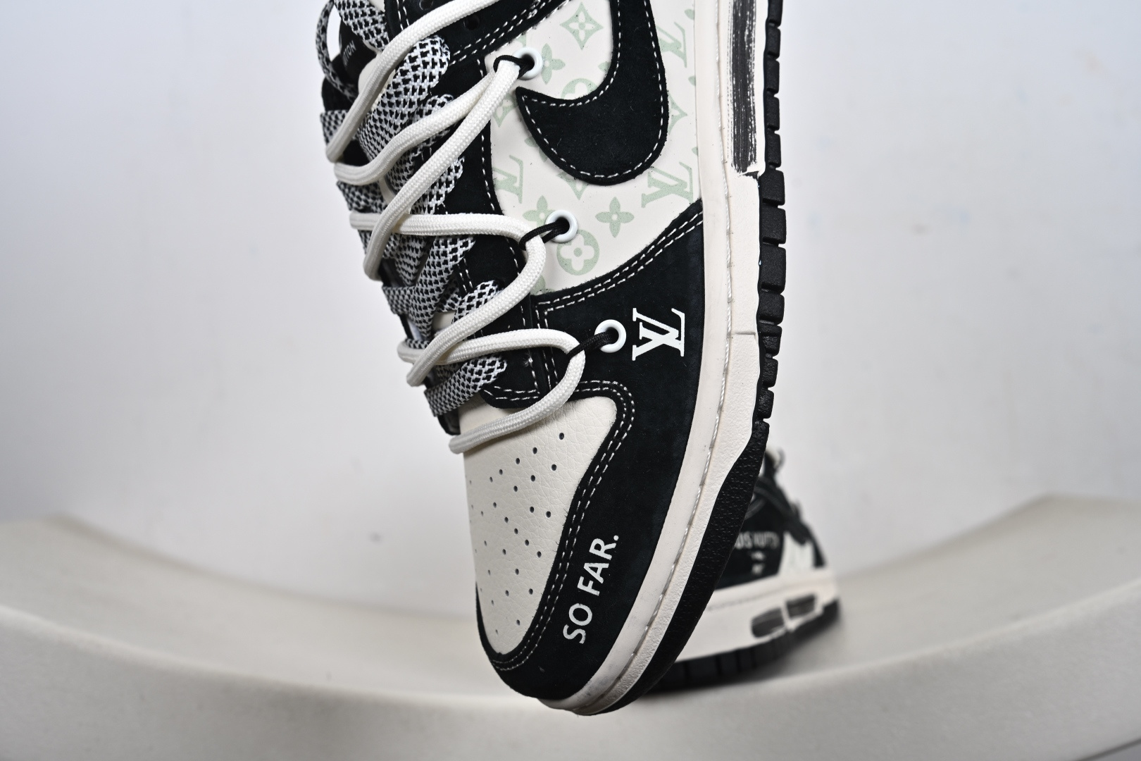定制版 NK SB Dunk Low L联名绑绳 周年高端定制 低帮休闲板鞋 CX5050-Y55