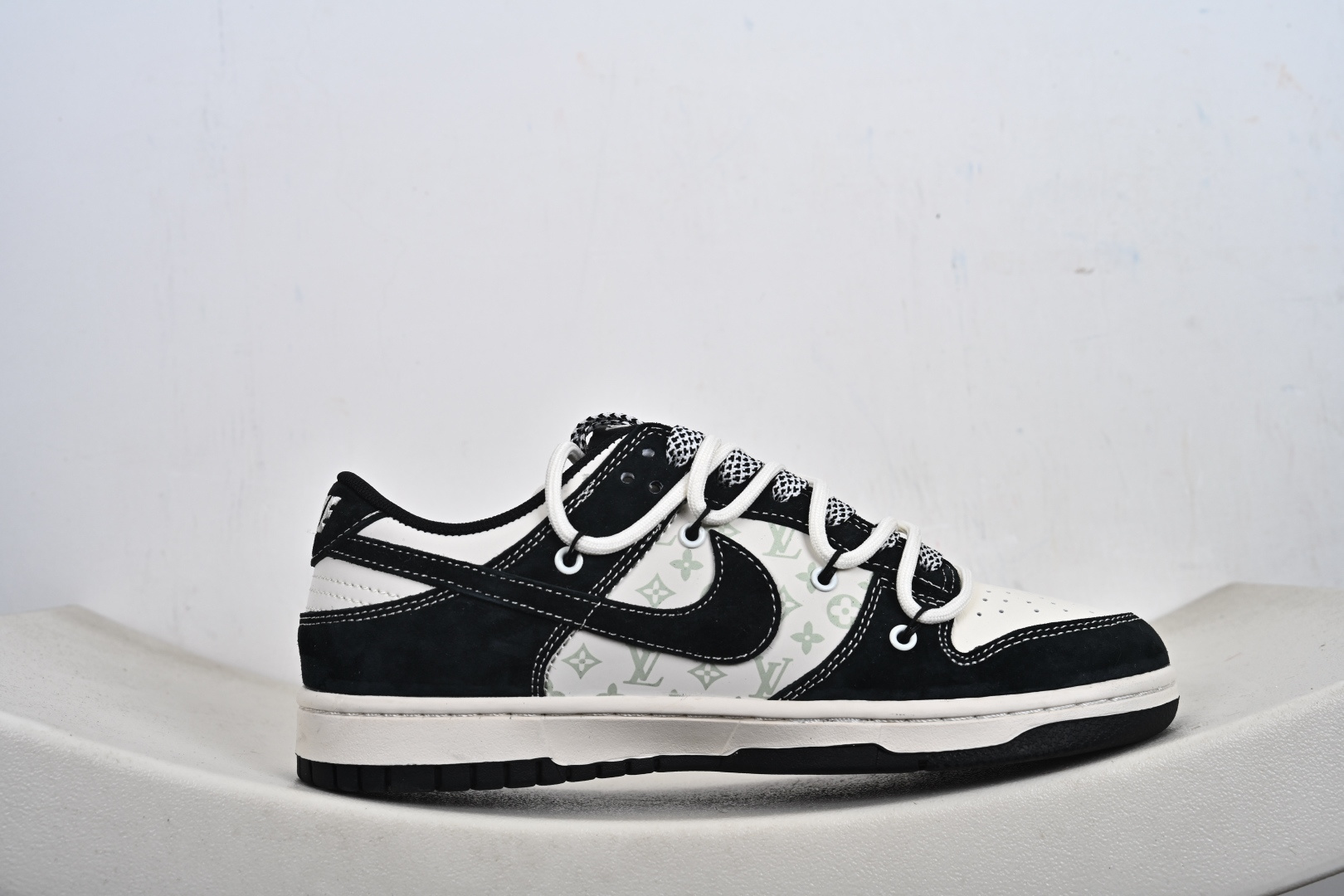 定制版 NK SB Dunk Low L联名绑绳 周年高端定制 低帮休闲板鞋 CX5050-Y55