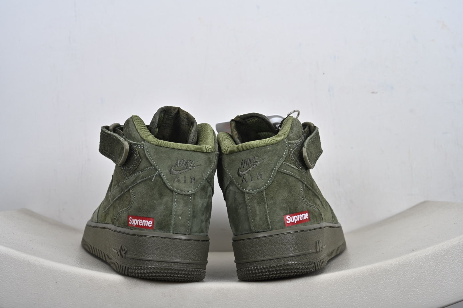 Nike Air Force 1 MID Supreme联名 一号中帮休闲板鞋 DV0788-005-Top High Quatity Cheap Sneakers Fashion Clothing Clothes Bags handbags Shoes of all Brand wholesale With The best Quality And Beautiful Price from China Factory Chinese suppliers wholesaler seller Nike Air Force 1 MID Supreme联名 一号中帮休闲板鞋 DV0788-005