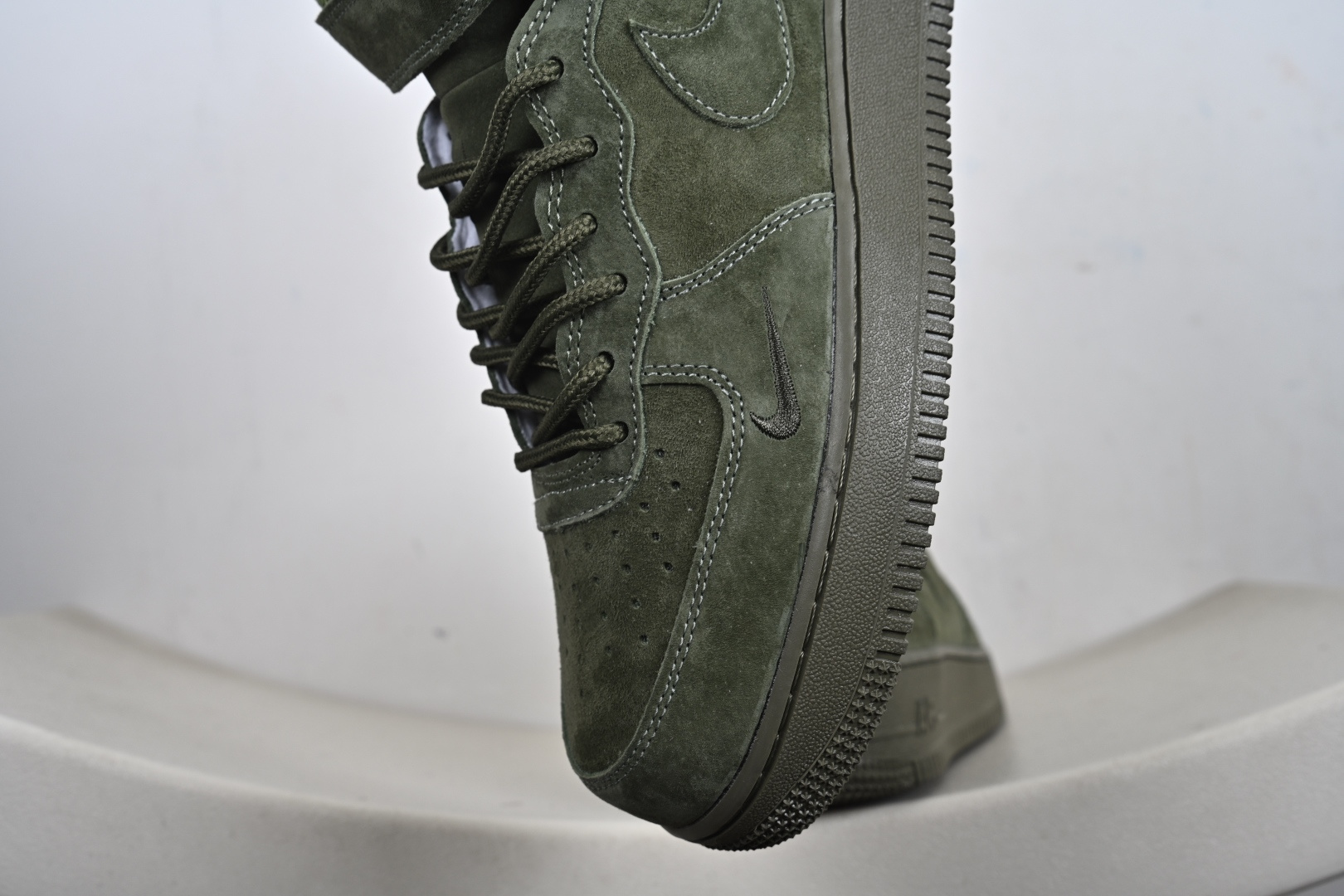 Nike Air Force 1 MID Supreme联名 一号中帮休闲板鞋 DV0788-005-Top High Quatity Cheap Sneakers Fashion Clothing Clothes Bags handbags Shoes of all Brand wholesale With The best Quality And Beautiful Price from China Factory Chinese suppliers wholesaler seller Nike Air Force 1 MID Supreme联名 一号中帮休闲板鞋 DV0788-005