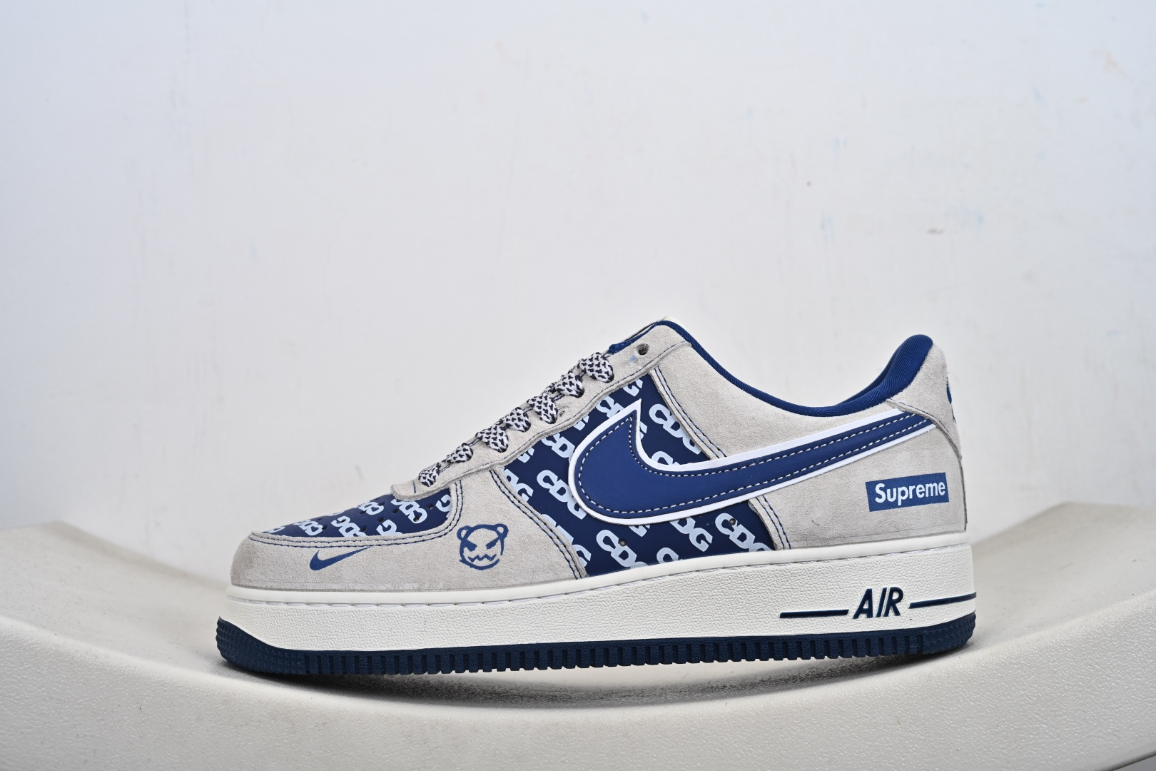 NIke Air Force 1 '07 Low “Supreme联名--灰蓝暴力熊 ”空军一号 低帮 运动鞋 SY1388-022