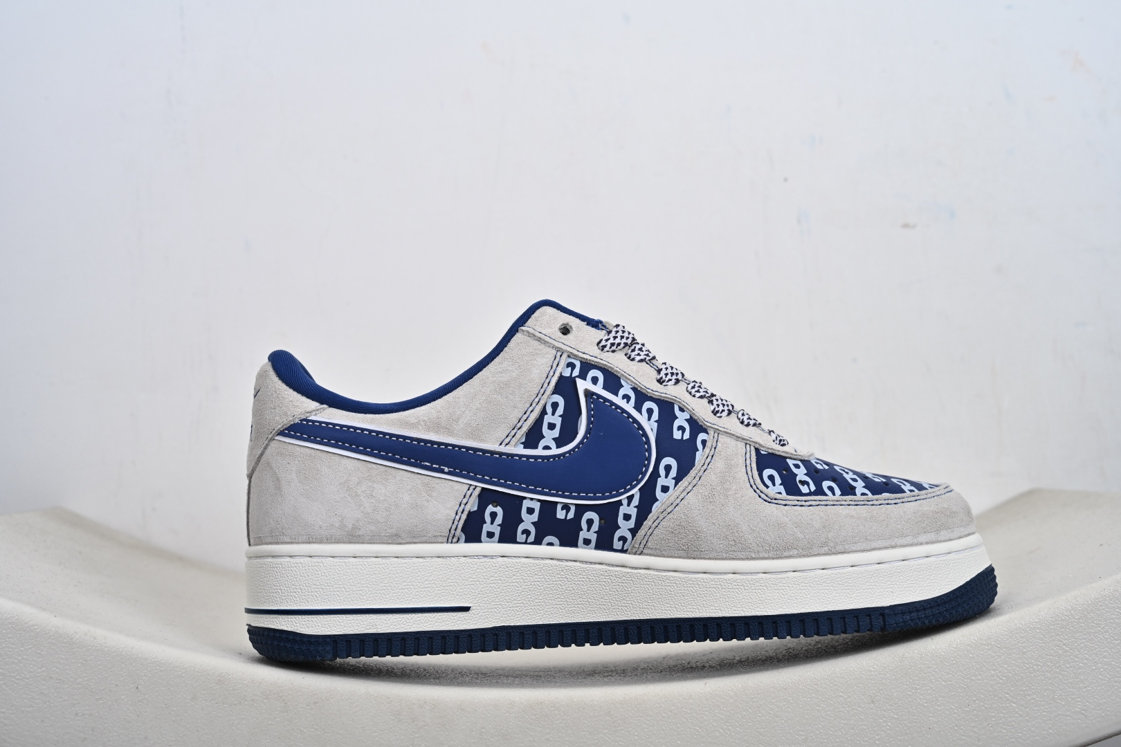 NIke Air Force 1 '07 Low “Supreme联名--灰蓝暴力熊 ”空军一号 低帮 运动鞋 SY1388-022