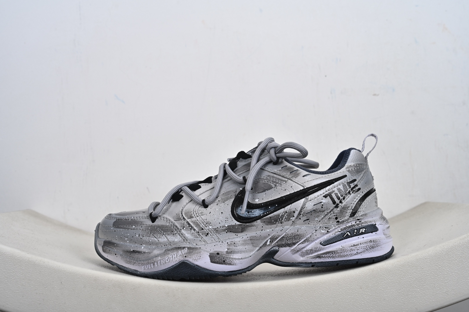 Air Monarch IV M2K Tekno 415445-102