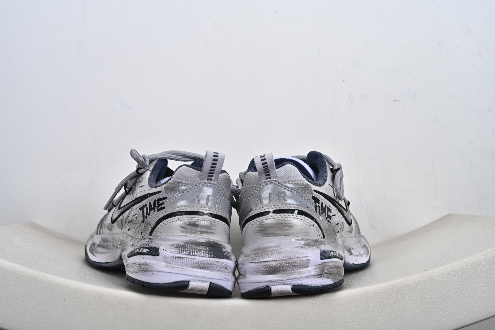 Air Monarch IV M2K Tekno 415445-102