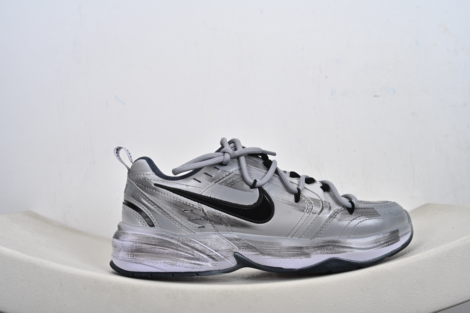 Air Monarch IV M2K Tekno 415445-102