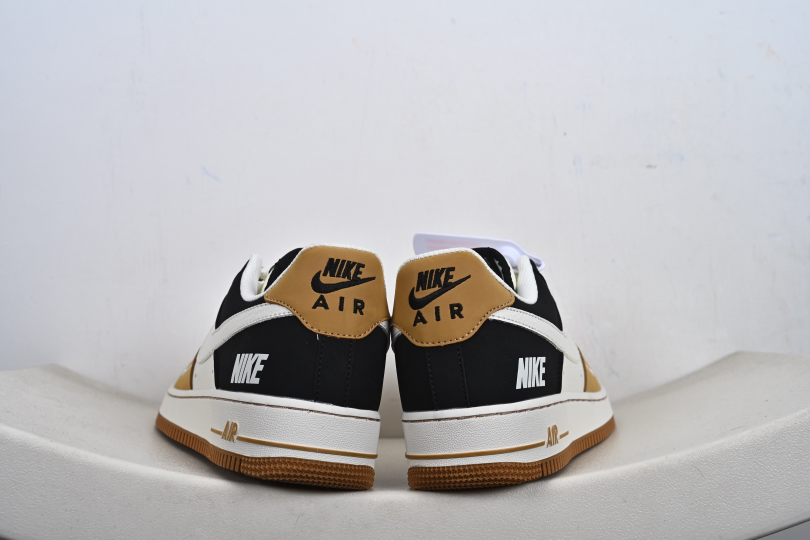 定制版 Air Force 1 '07 Low 空军一号低帮 运动鞋 休闲鞋 IH0587-700