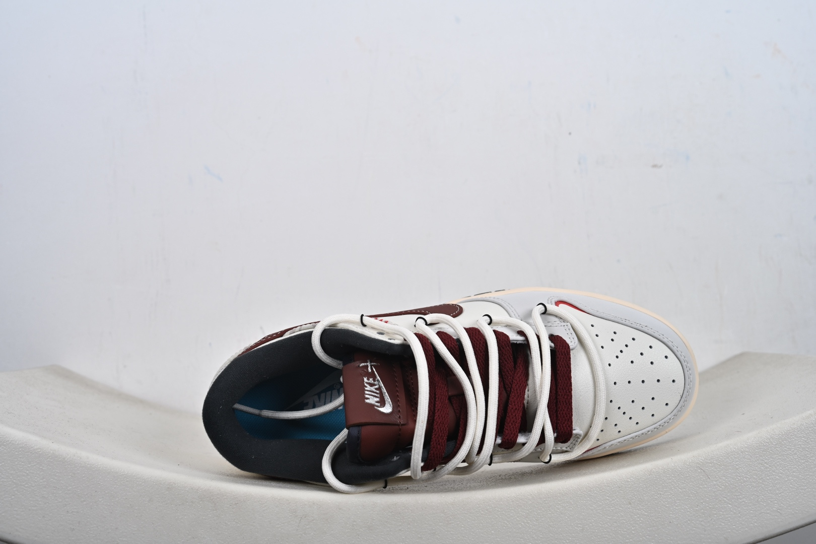 NIKE DUNK LOW RETRO 绑带联名款 耐克 低帮休闲运动板鞋 IM6670-202-Top High Quatity Cheap Sneakers Fashion Clothing Clothes Bags handbags Shoes of all Brand wholesale With The best Quality And Beautiful Price from China Factory Chinese suppliers wholesaler seller NIKE DUNK LOW RETRO 绑带联名款 耐克 低帮休闲运动板鞋 IM6670-202