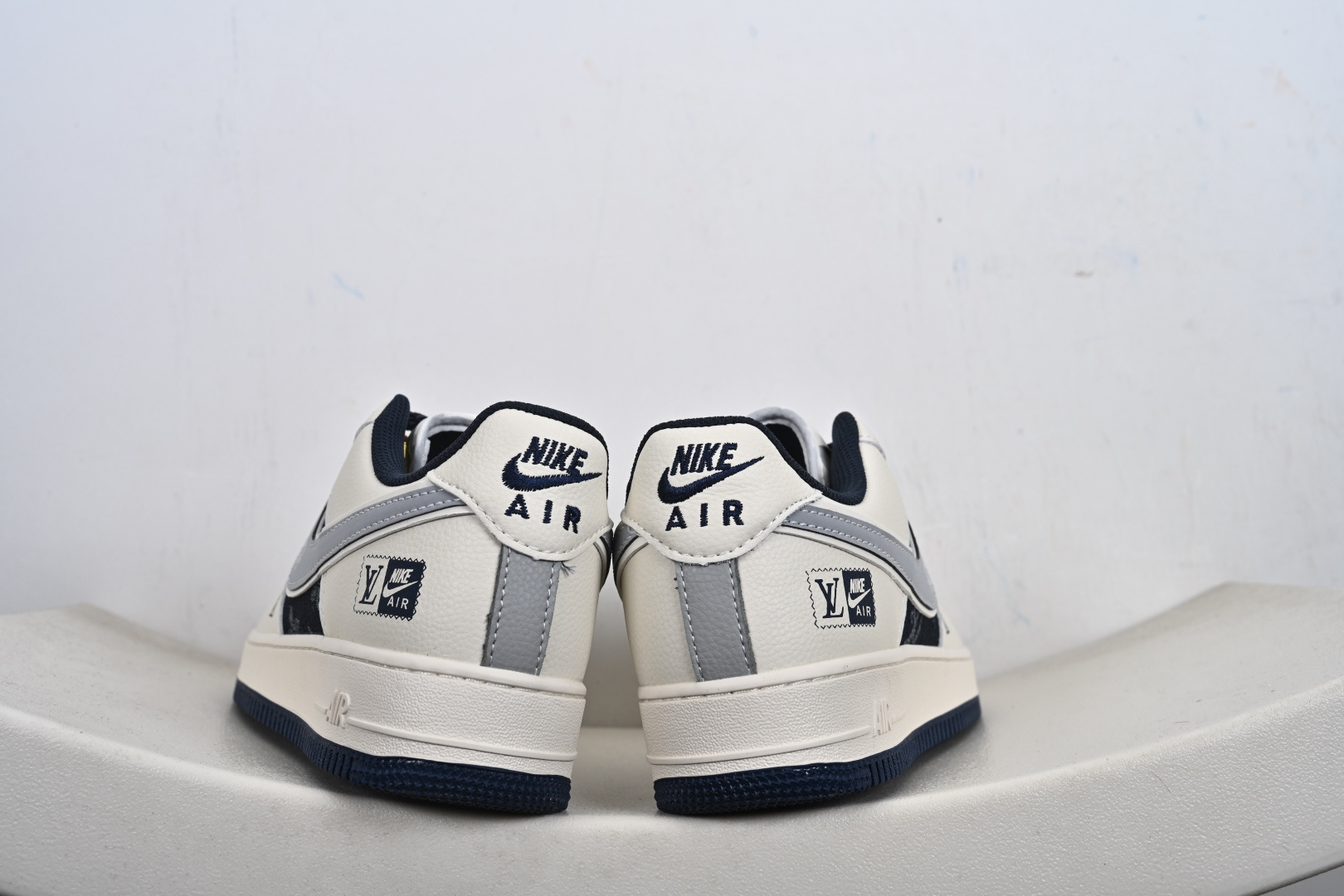 2026年爆款限量发售 NIke Air Force 1 '07 Low “LV联名-米黑牛仔”空军一号 低帮 运动鞋 休闲鞋 XY2025-006-Top High Quatity Cheap Sneakers Fashion Clothing Clothes Bags handbags Shoes of all Brand wholesale With The best Quality And Beautiful Price from China Factory Chinese suppliers wholesaler seller 2026年爆款限量发售 NIke Air Force 1 '07 Low “LV联名-米黑牛仔”空军一号 低帮 运动鞋 休闲鞋 XY2025-006