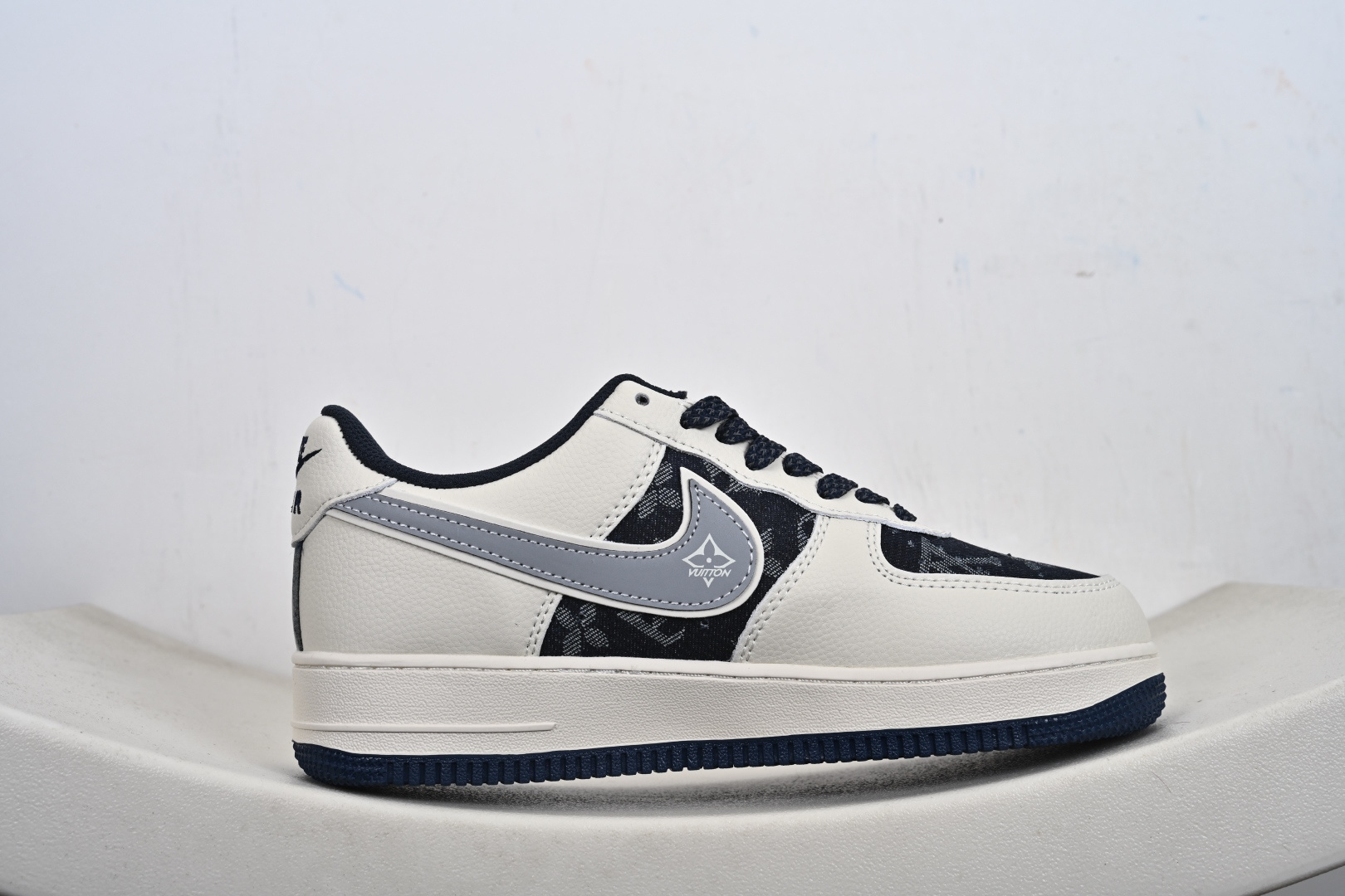 2026年爆款限量发售 NIke Air Force 1 '07 Low “LV联名-米黑牛仔”空军一号 低帮 运动鞋 休闲鞋 XY2025-006-Top High Quatity Cheap Sneakers Fashion Clothing Clothes Bags handbags Shoes of all Brand wholesale With The best Quality And Beautiful Price from China Factory Chinese suppliers wholesaler seller 2026年爆款限量发售 NIke Air Force 1 '07 Low “LV联名-米黑牛仔”空军一号 低帮 运动鞋 休闲鞋 XY2025-006