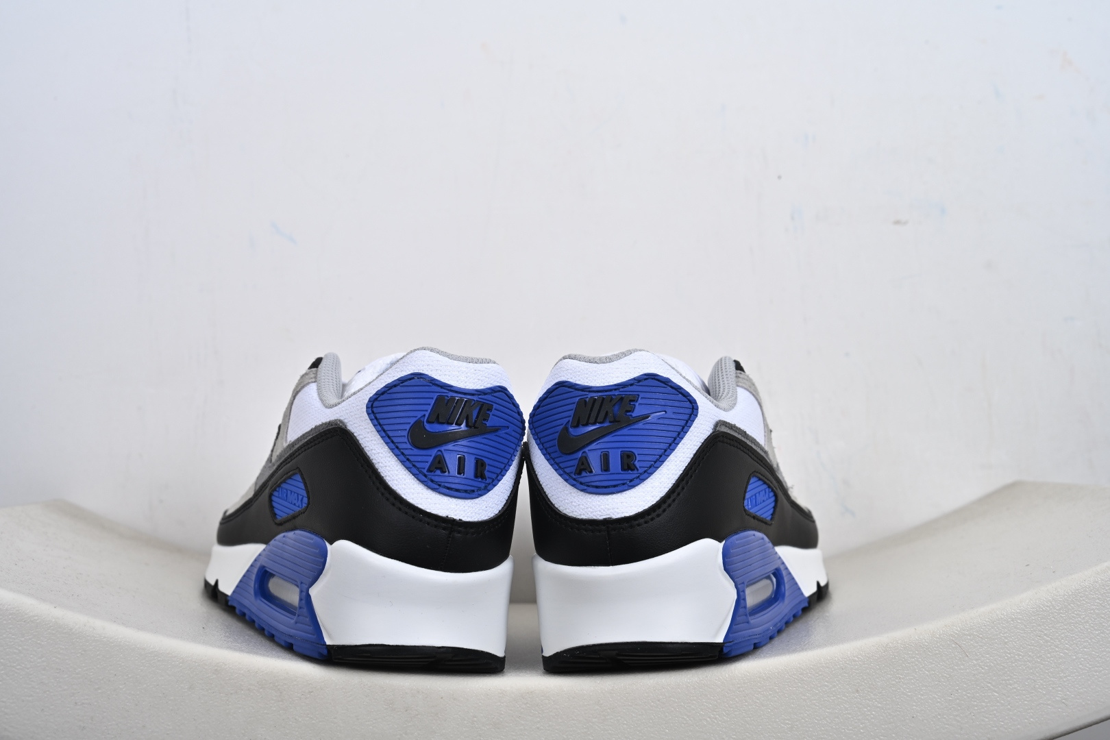 Air Max 90小气垫运动鞋 FZ7186-100 HQ3828-200-Top High Quatity Cheap Sneakers Fashion Clothing Clothes Bags handbags Shoes of all Brand wholesale With The best Quality And Beautiful Price from China Factory Chinese suppliers wholesaler seller Air Max 90小气垫运动鞋 FZ7186-100 HQ3828-200