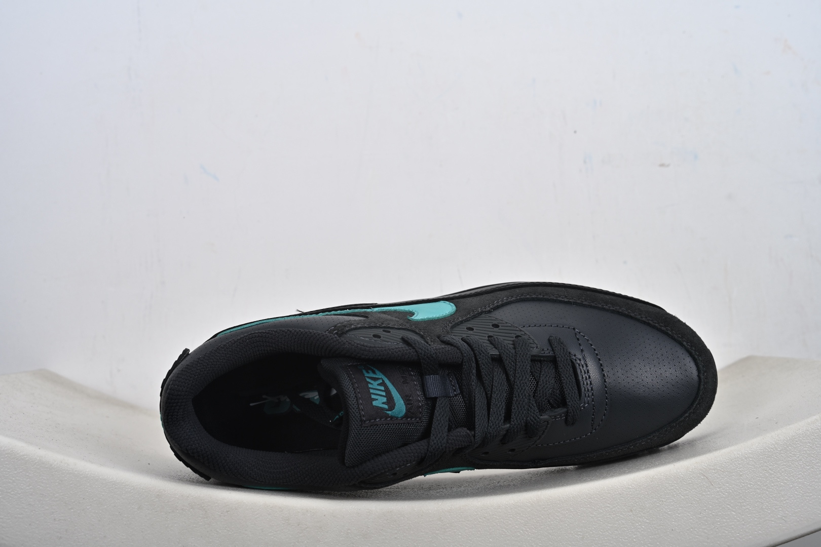 Air Max 90小气垫运动鞋 融合经典设计线条和丰富材质 FZ7186-100-Top High Quatity Cheap Sneakers Fashion Clothing Clothes Bags handbags Shoes of all Brand wholesale With The best Quality And Beautiful Price from China Factory Chinese suppliers wholesaler seller Air Max 90小气垫运动鞋 融合经典设计线条和丰富材质 FZ7186-100