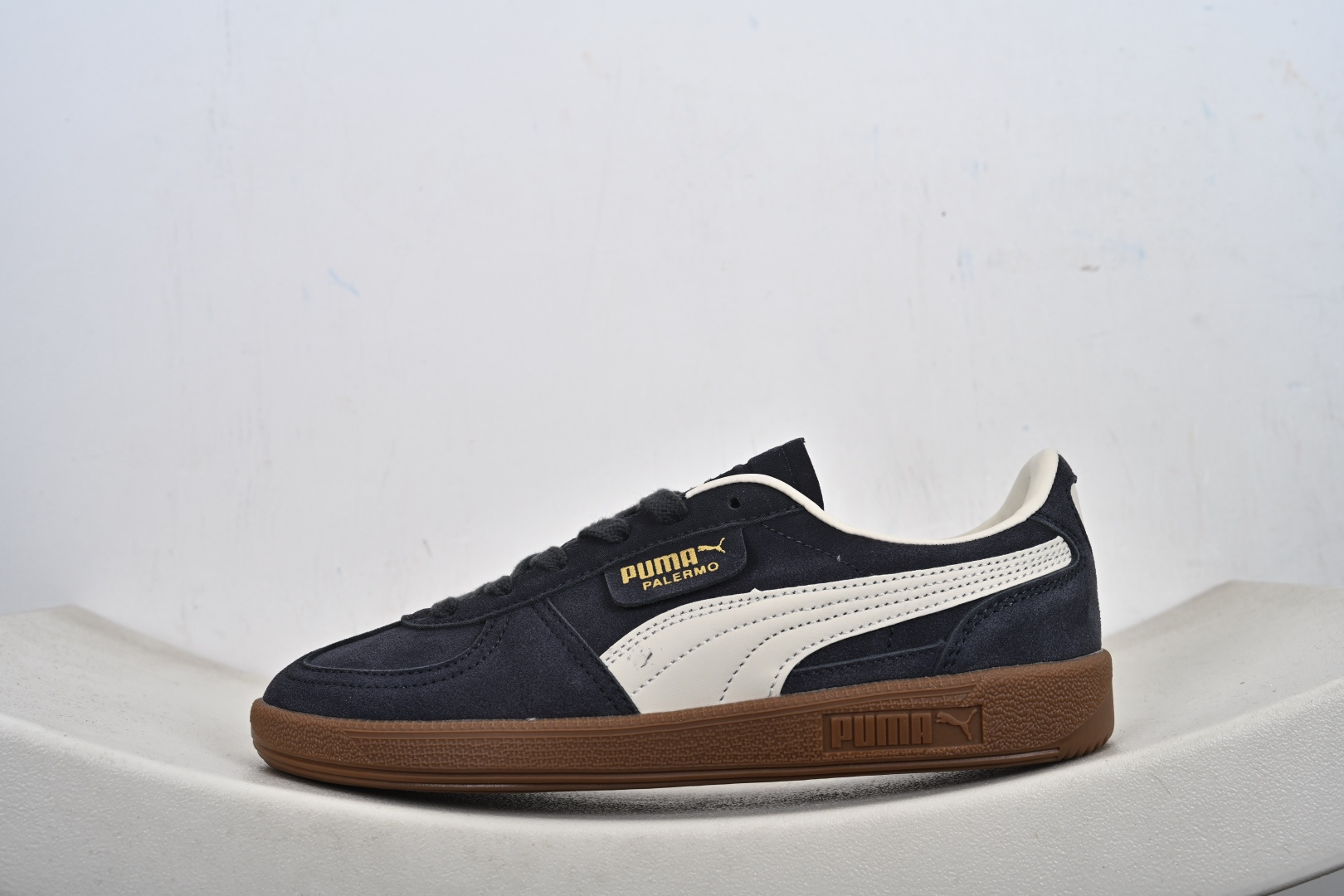 Puma Palermo Vintage复古单品 彪马 防滑耐磨低帮德训板鞋 396463-81-Top High Quatity Cheap Sneakers Fashion Clothing Clothes Bags handbags Shoes of all Brand wholesale With The best Quality And Beautiful Price from China Factory Chinese suppliers wholesaler seller Puma Palermo Vintage复古单品 彪马 防滑耐磨低帮德训板鞋 396463-81