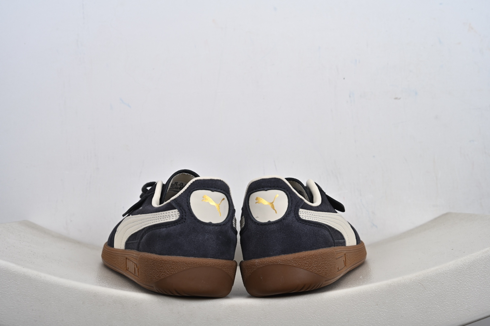Puma Palermo Vintage复古单品 彪马 防滑耐磨低帮德训板鞋 396463-81-Top High Quatity Cheap Sneakers Fashion Clothing Clothes Bags handbags Shoes of all Brand wholesale With The best Quality And Beautiful Price from China Factory Chinese suppliers wholesaler seller Puma Palermo Vintage复古单品 彪马 防滑耐磨低帮德训板鞋 396463-81