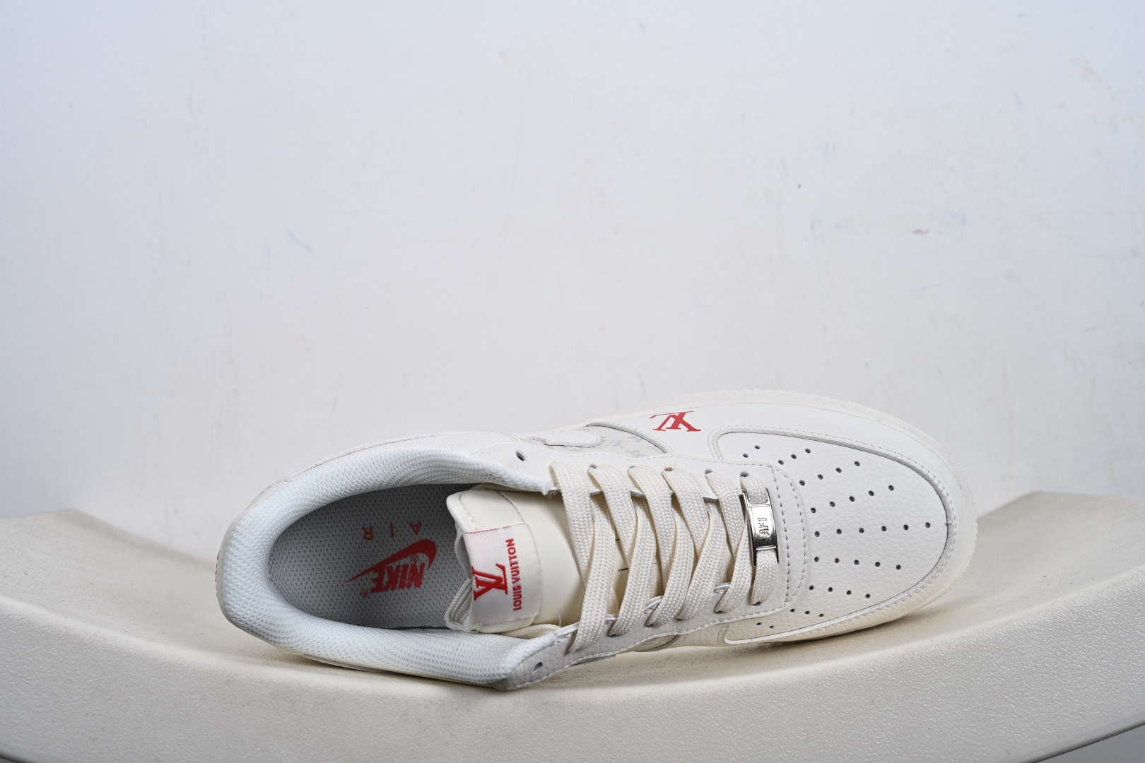 Air Force 1'07 Low 联名款 空军一号低帮休闲板鞋 MM3399-801-Top High Quatity Cheap Sneakers Fashion Clothing Clothes Bags handbags Shoes of all Brand wholesale With The best Quality And Beautiful Price from China Factory Chinese suppliers wholesaler seller Air Force 1'07 Low 联名款 空军一号低帮休闲板鞋 MM3399-801