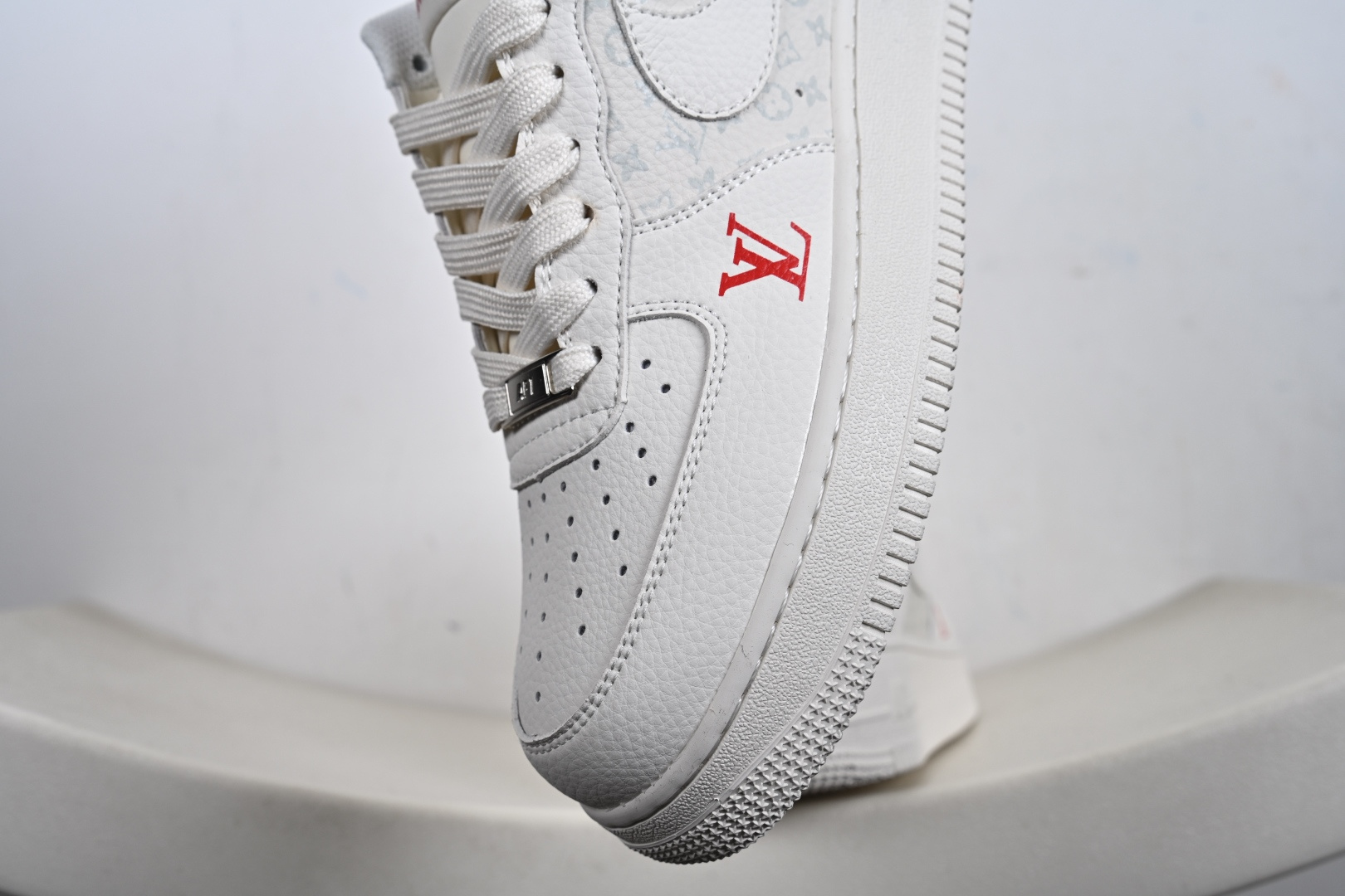 Air Force 1'07 Low 联名款 空军一号低帮休闲板鞋 MM3399-801-Top High Quatity Cheap Sneakers Fashion Clothing Clothes Bags handbags Shoes of all Brand wholesale With The best Quality And Beautiful Price from China Factory Chinese suppliers wholesaler seller Air Force 1'07 Low 联名款 空军一号低帮休闲板鞋 MM3399-801