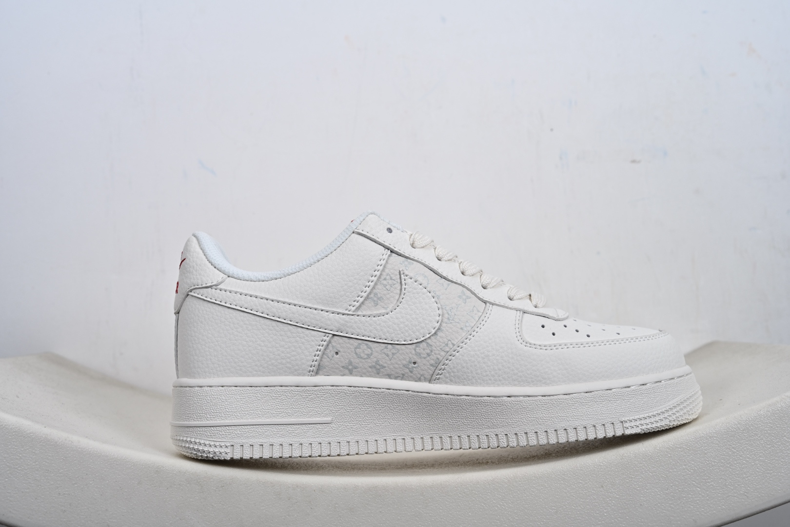 Air Force 1'07 Low 联名款 空军一号低帮休闲板鞋 MM3399-801-Top High Quatity Cheap Sneakers Fashion Clothing Clothes Bags handbags Shoes of all Brand wholesale With The best Quality And Beautiful Price from China Factory Chinese suppliers wholesaler seller Air Force 1'07 Low 联名款 空军一号低帮休闲板鞋 MM3399-801