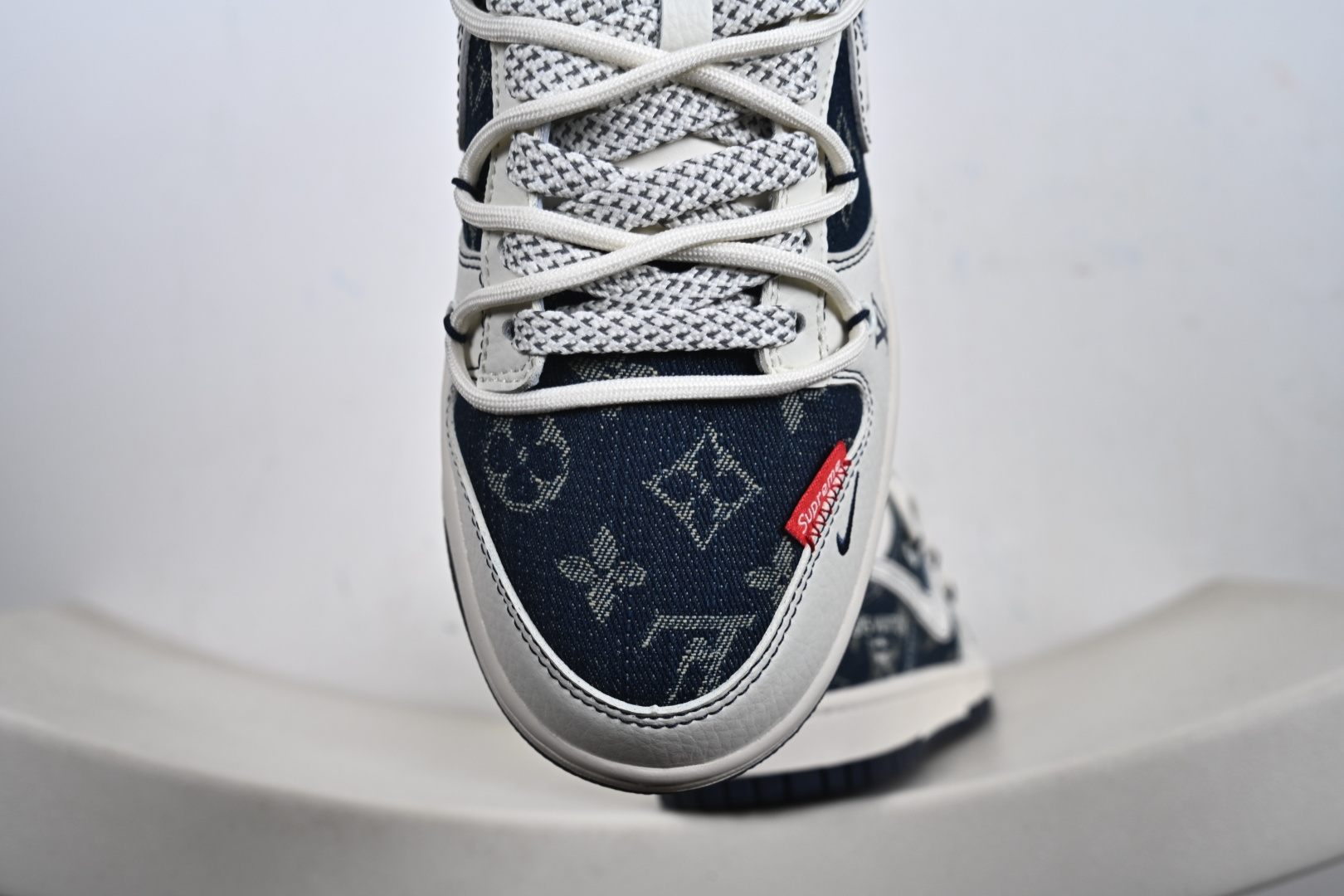 Nike SB Dunk Low 单宁老花 绑带 高端定制 低帮休闲板鞋 YX5066-397-Top High Quatity Cheap Sneakers Fashion Clothing Clothes Bags handbags Shoes of all Brand wholesale With The best Quality And Beautiful Price from China Factory Chinese suppliers wholesaler seller Nike SB Dunk Low 单宁老花 绑带 高端定制 低帮休闲板鞋 YX5066-397