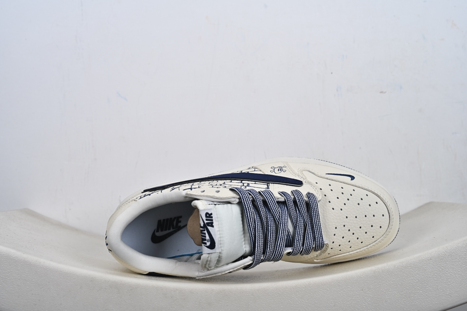Air Jordan 1 Low AJ1 乔1联名午夜蓝 高端定制 低帮复古篮球鞋 LD2028-067-Top High Quatity Cheap Sneakers Fashion Clothing Clothes Bags handbags Shoes of all Brand wholesale With The best Quality And Beautiful Price from China Factory Chinese suppliers wholesaler seller Air Jordan 1 Low AJ1 乔1联名午夜蓝 高端定制 低帮复古篮球鞋 LD2028-067