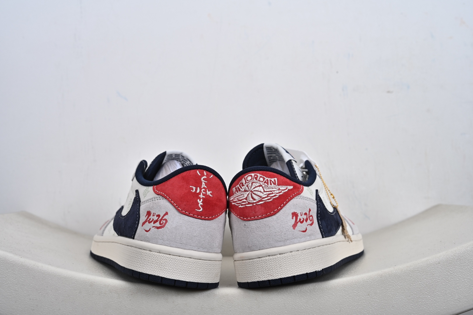 定制版 Air Jordan 1 Low AJ1 乔1马年限定 高端定制 低帮复古篮球鞋 YX5066-414-Top High Quatity Cheap Sneakers Fashion Clothing Clothes Bags handbags Shoes of all Brand wholesale With The best Quality And Beautiful Price from China Factory Chinese suppliers wholesaler seller 定制版 Air Jordan 1 Low AJ1 乔1马年限定 高端定制 低帮复古篮球鞋 YX5066-414