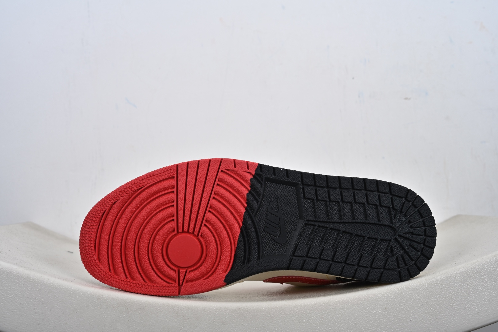 定制版 2026马年典藏款AJ1炸场 Air Jordan 1 Low 马年限定把中式年味与街头经典玩到极致 米白皮革 QL1988-004-Top High Quatity Cheap Sneakers Fashion Clothing Clothes Bags handbags Shoes of all Brand wholesale With The best Quality And Beautiful Price from China Factory Chinese suppliers wholesaler seller 定制版 2026马年典藏款AJ1炸场 Air Jordan 1 Low 马年限定把中式年味与街头经典玩到极致 米白皮革 QL1988-004