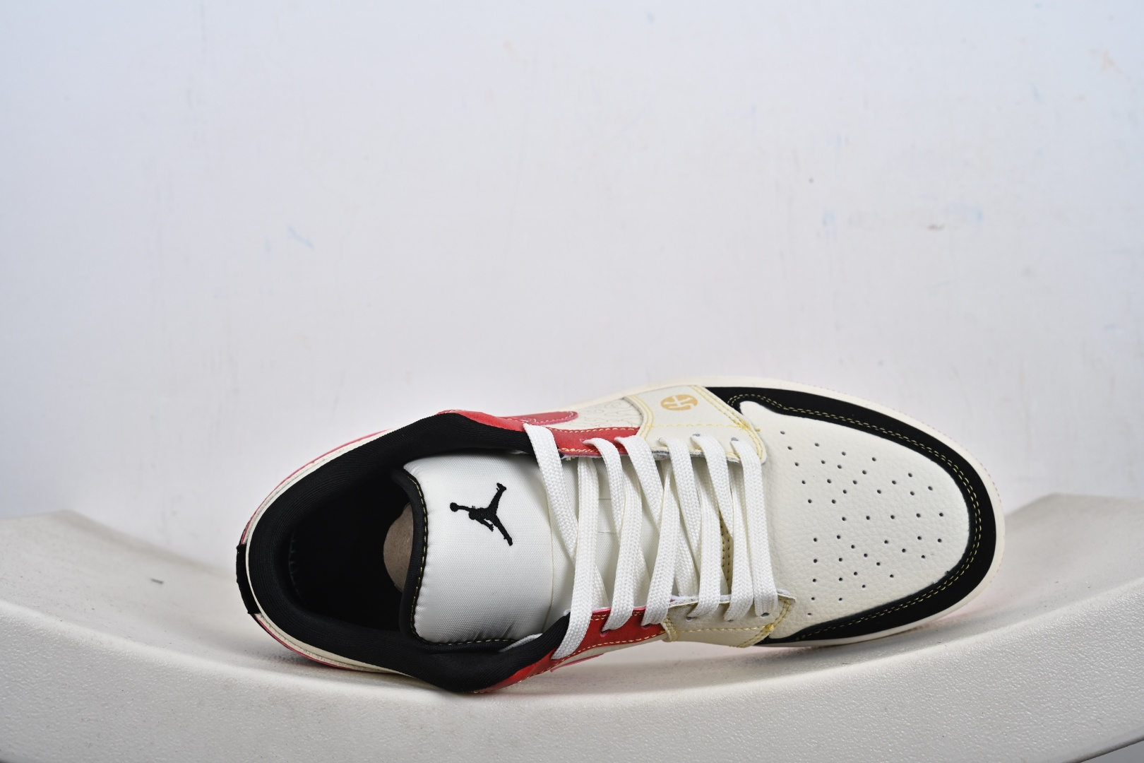 定制版 2026马年典藏款AJ1炸场 Air Jordan 1 Low 马年限定把中式年味与街头经典玩到极致 米白皮革 QL1988-004-Top High Quatity Cheap Sneakers Fashion Clothing Clothes Bags handbags Shoes of all Brand wholesale With The best Quality And Beautiful Price from China Factory Chinese suppliers wholesaler seller 定制版 2026马年典藏款AJ1炸场 Air Jordan 1 Low 马年限定把中式年味与街头经典玩到极致 米白皮革 QL1988-004