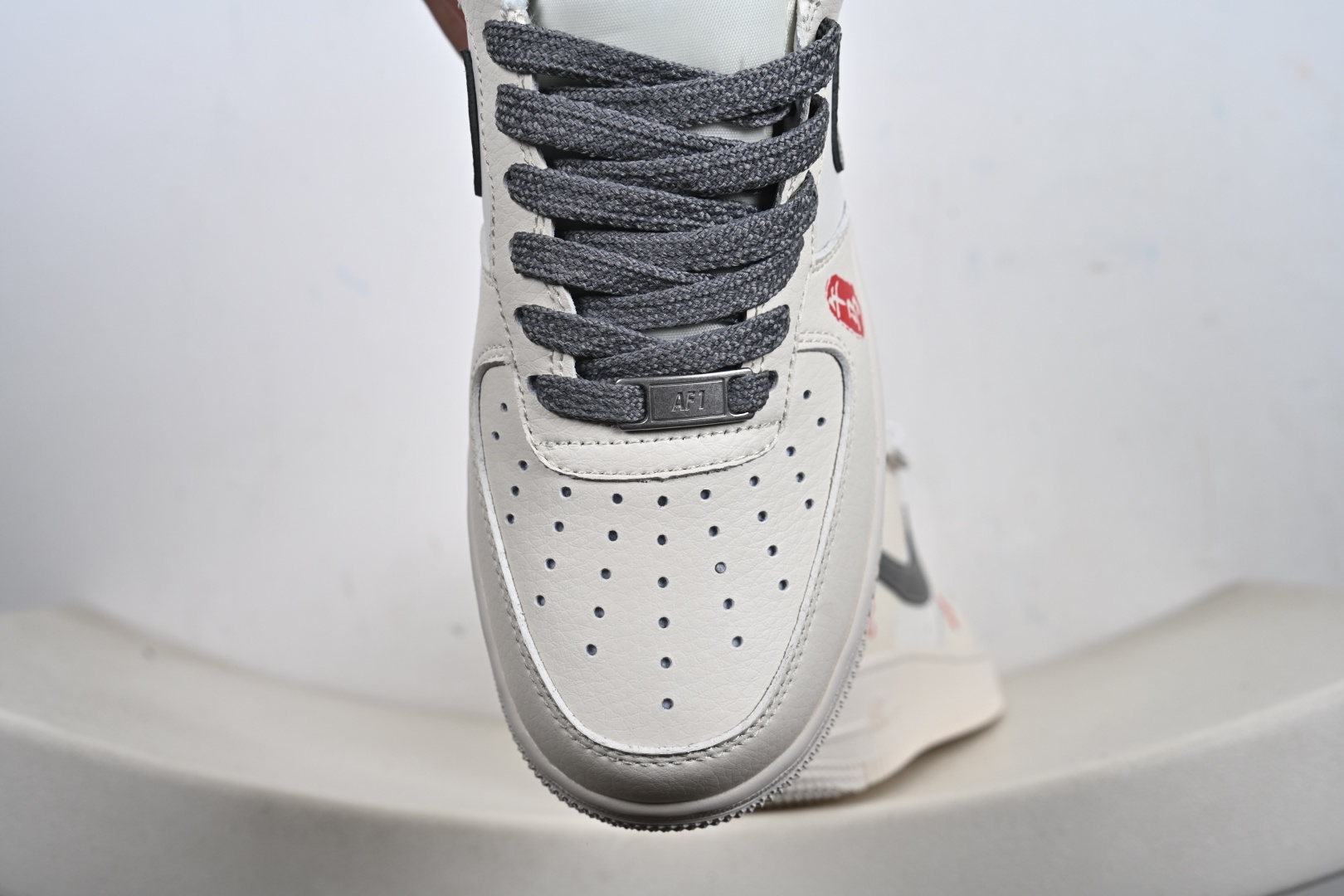 Nike Air Force 1 Low 马年限定 MZ9588-822-Top High Quatity Cheap Sneakers Fashion Clothing Clothes Bags handbags Shoes of all Brand wholesale With The best Quality And Beautiful Price from China Factory Chinese suppliers wholesaler seller Nike Air Force 1 Low 马年限定 MZ9588-822