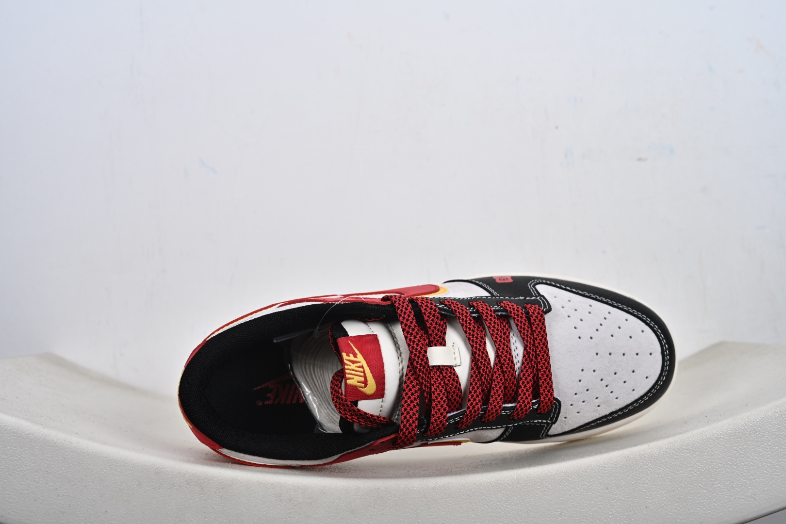 定制版 红黑生肖 Dunk年味拉满 Nike Dunk Low CX5050-Y63以马年生肖为灵感 把国风年味和街头经典狠狠融合