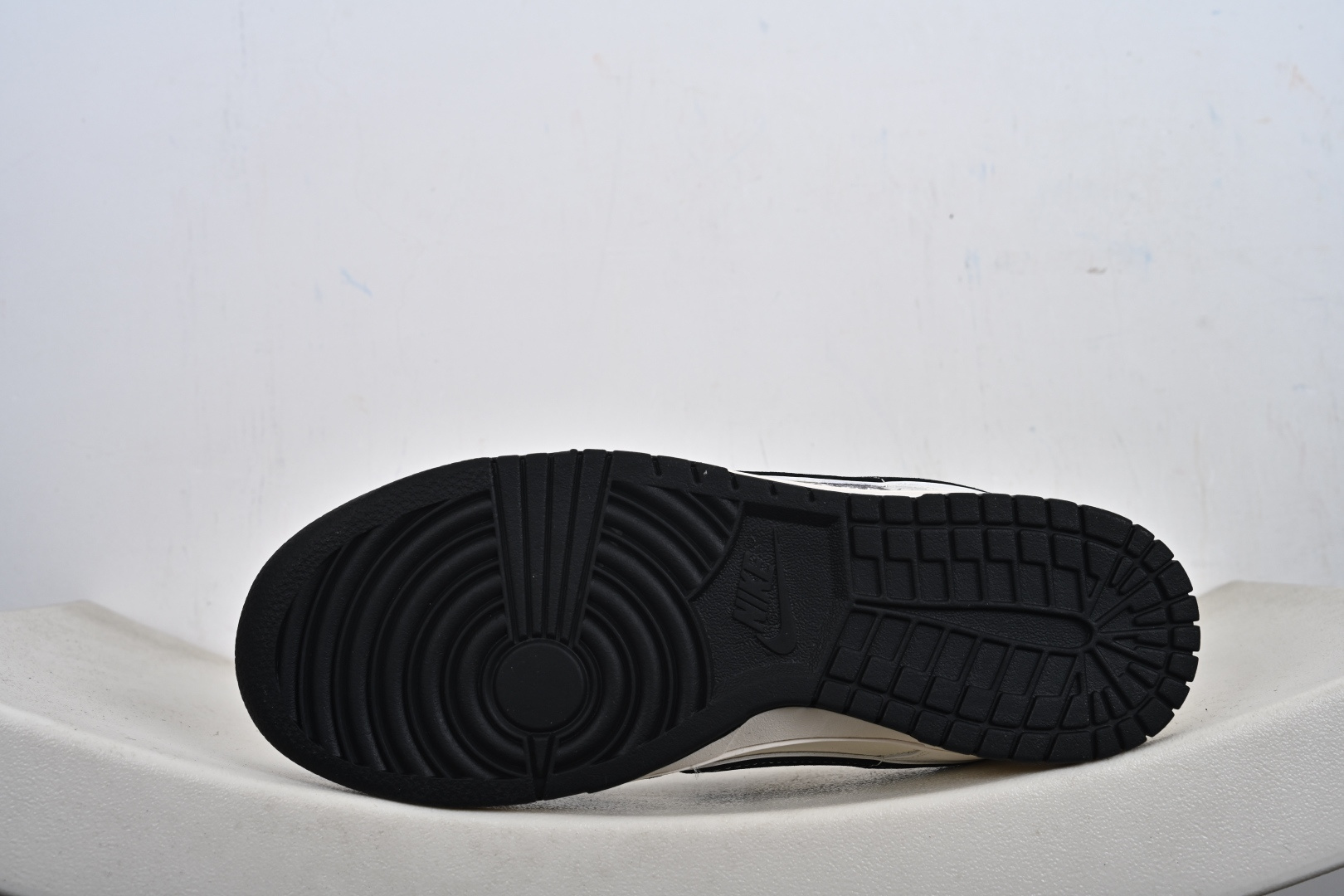 定制版 水墨马韵 Dunk国风新解 Nike Dunk Low CX5050-Y60将马年生肖与水墨国风揉进街头经典-Top High Quatity Cheap Sneakers Fashion Clothing Clothes Bags handbags Shoes of all Brand wholesale With The best Quality And Beautiful Price from China Factory Chinese suppliers wholesaler seller 定制版 水墨马韵 Dunk国风新解 Nike Dunk Low CX5050-Y60将马年生肖与水墨国风揉进街头经典